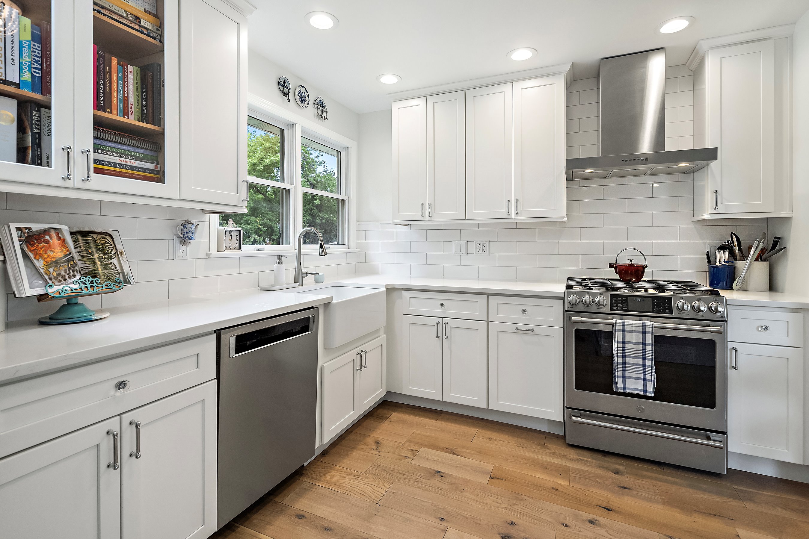 257 Third St
