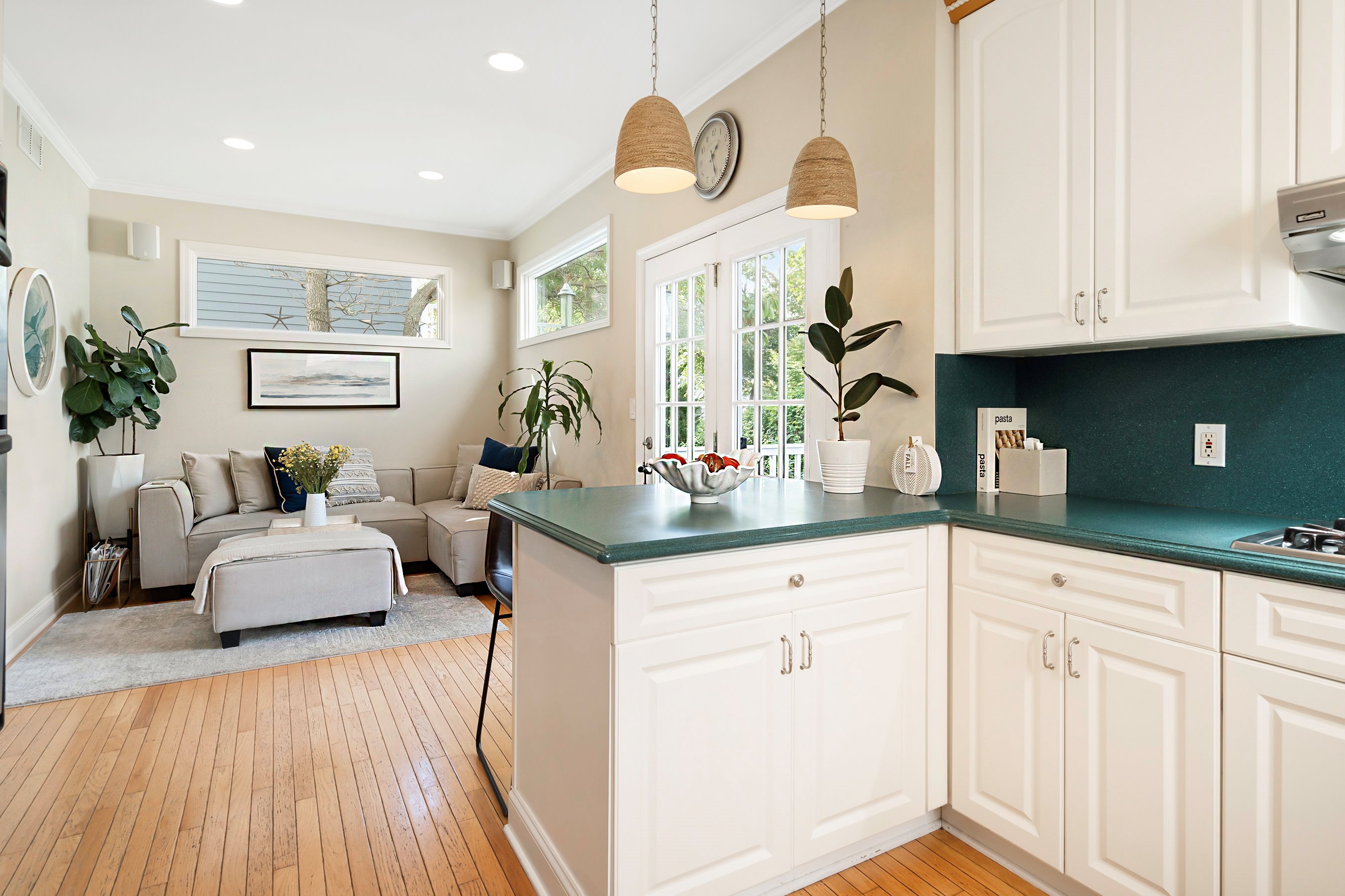 5 Maplewood Ave