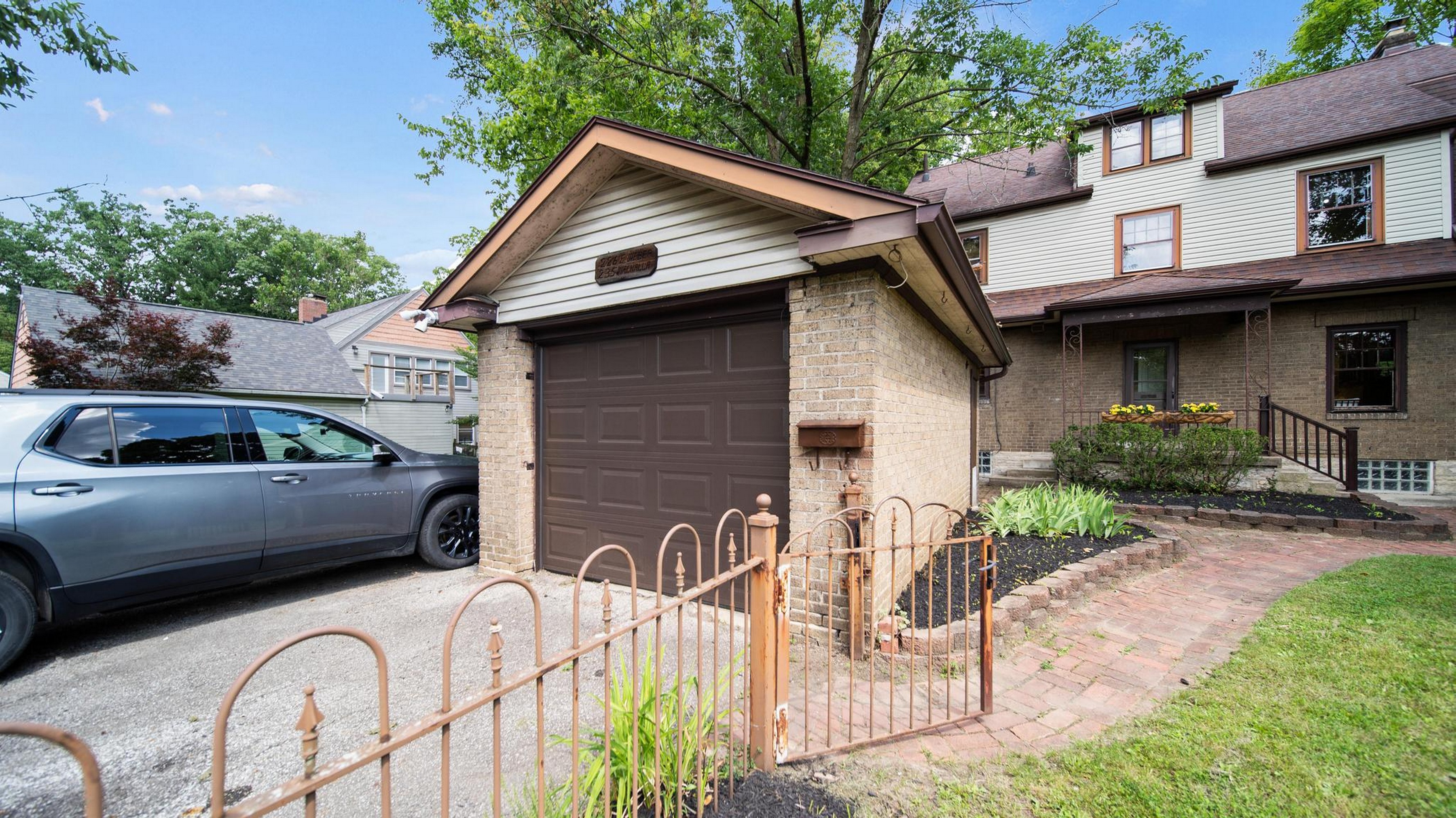 235 Walhalla Road