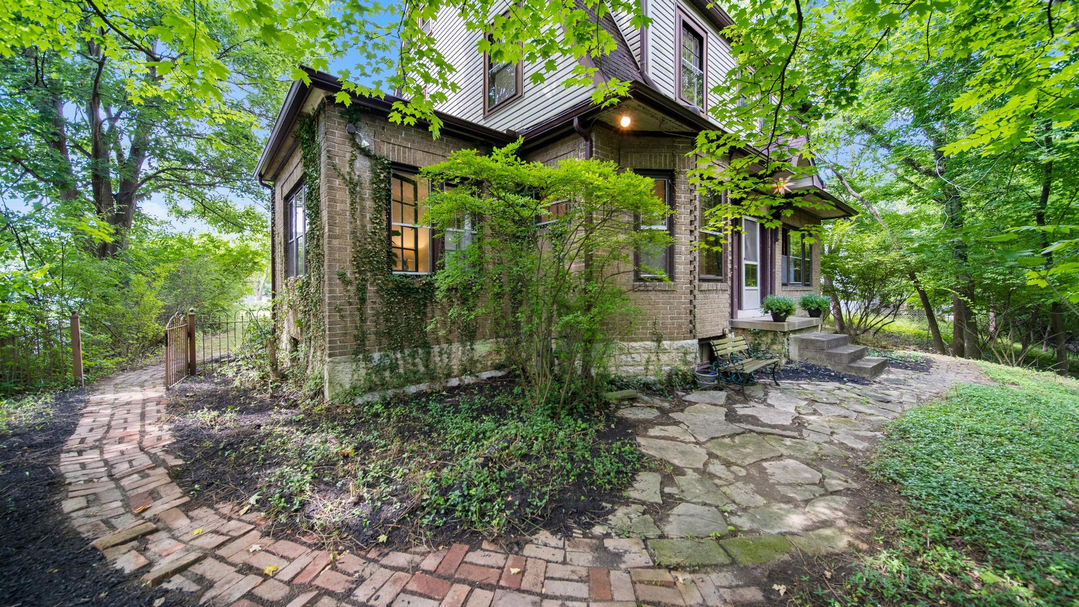 235 Walhalla Road