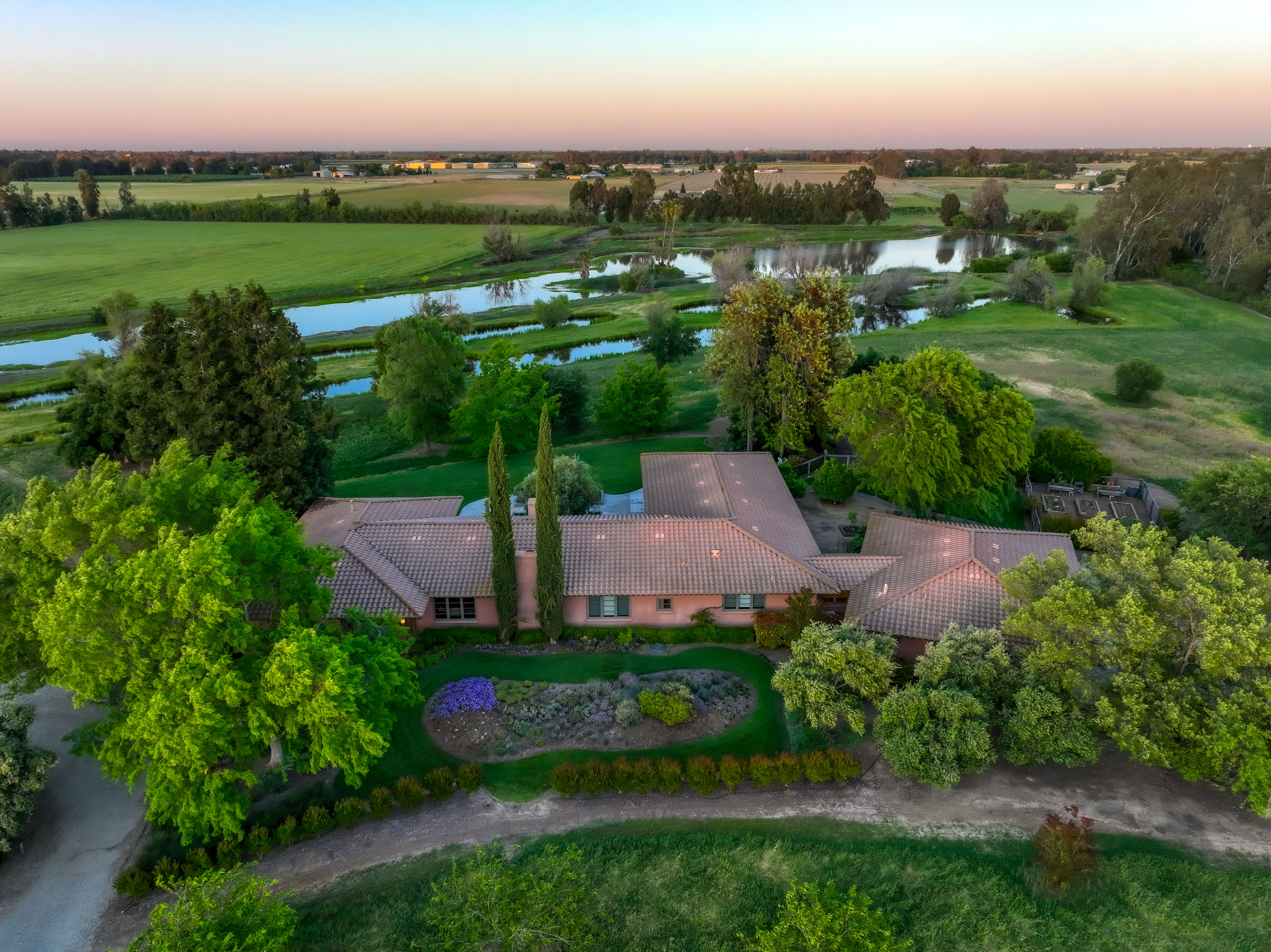 34284 Corcoran Hill Lane 