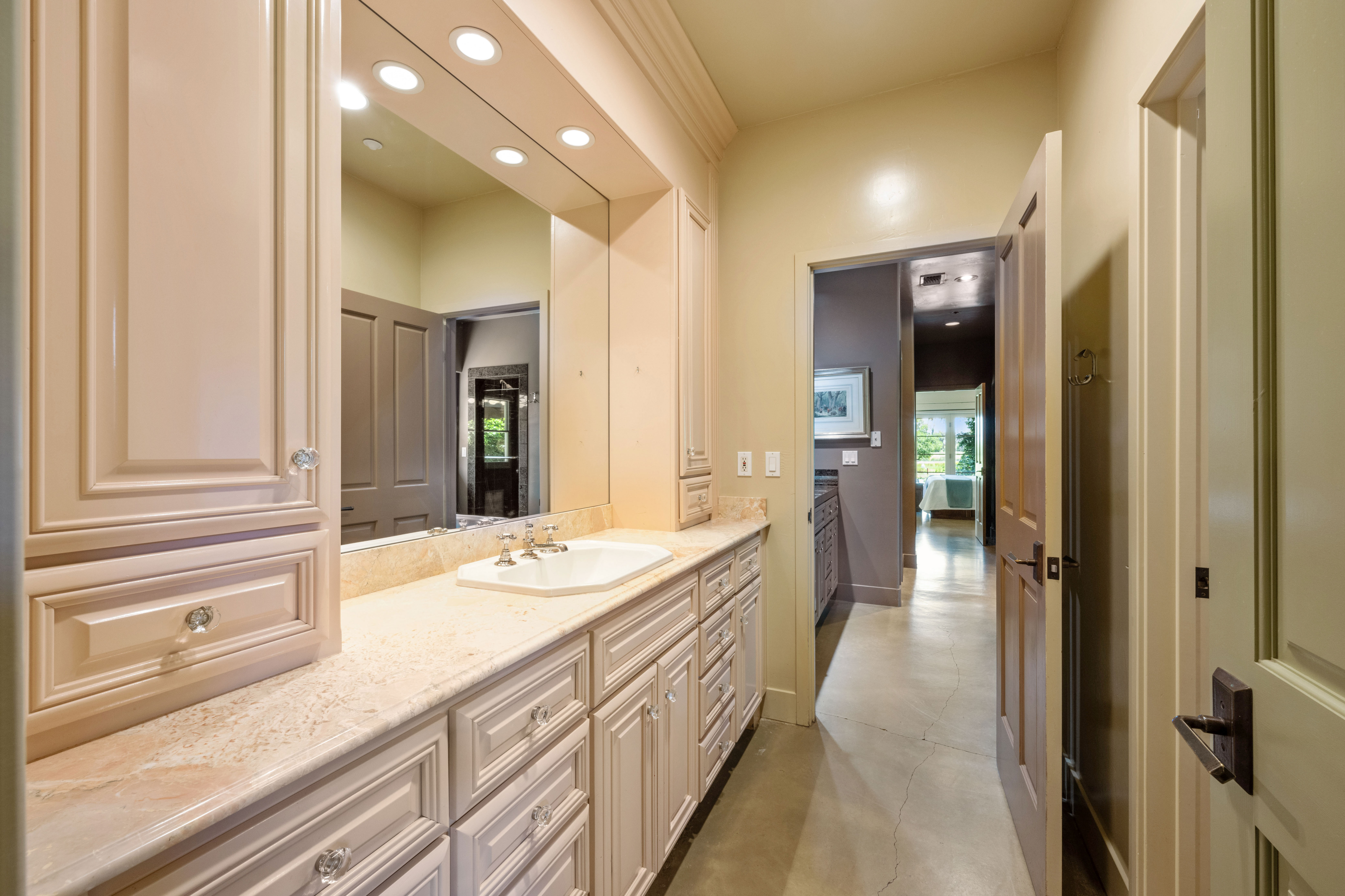 34284 Corcoran Hill Lane 