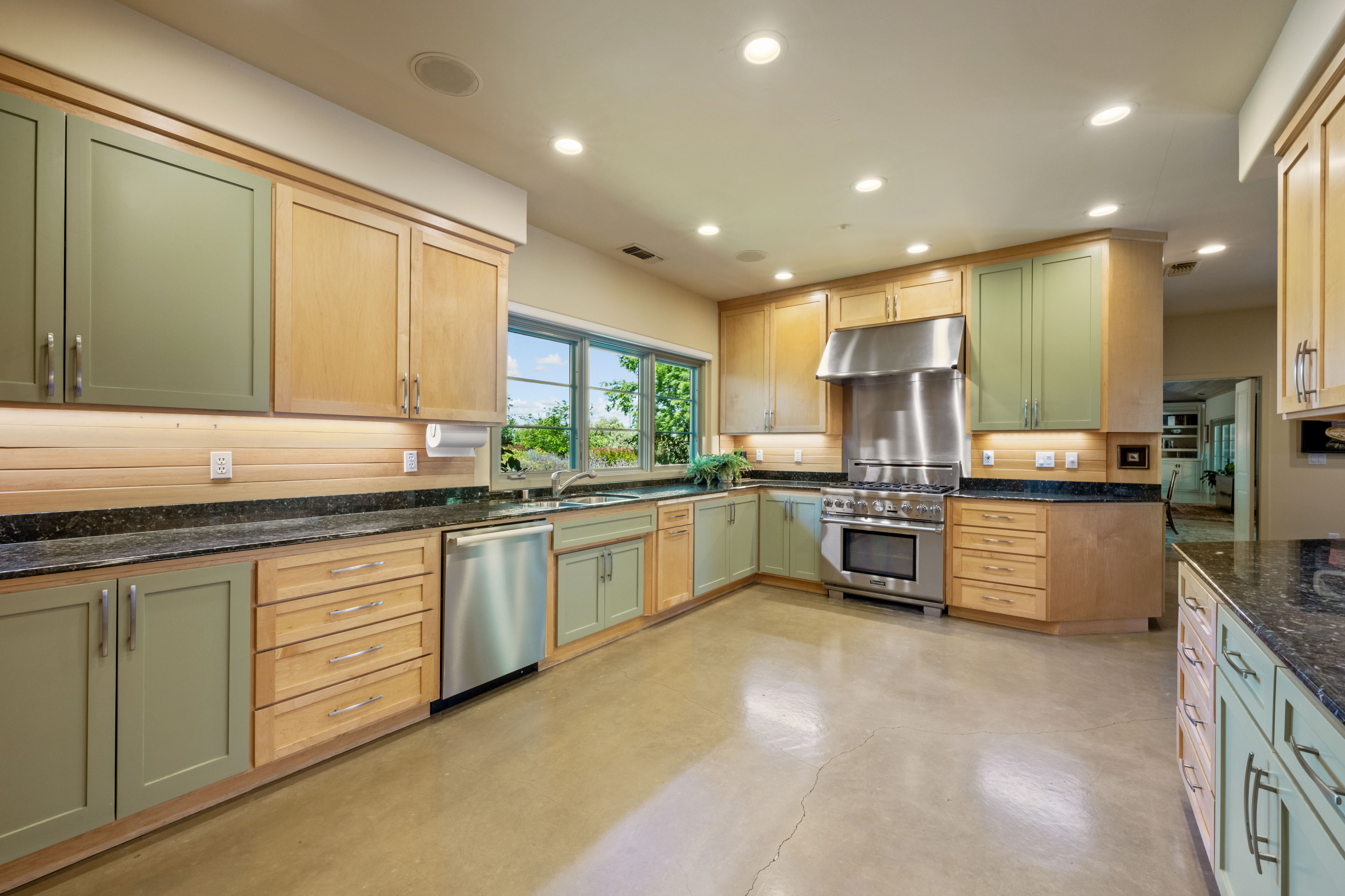 34284 Corcoran Hill Lane 