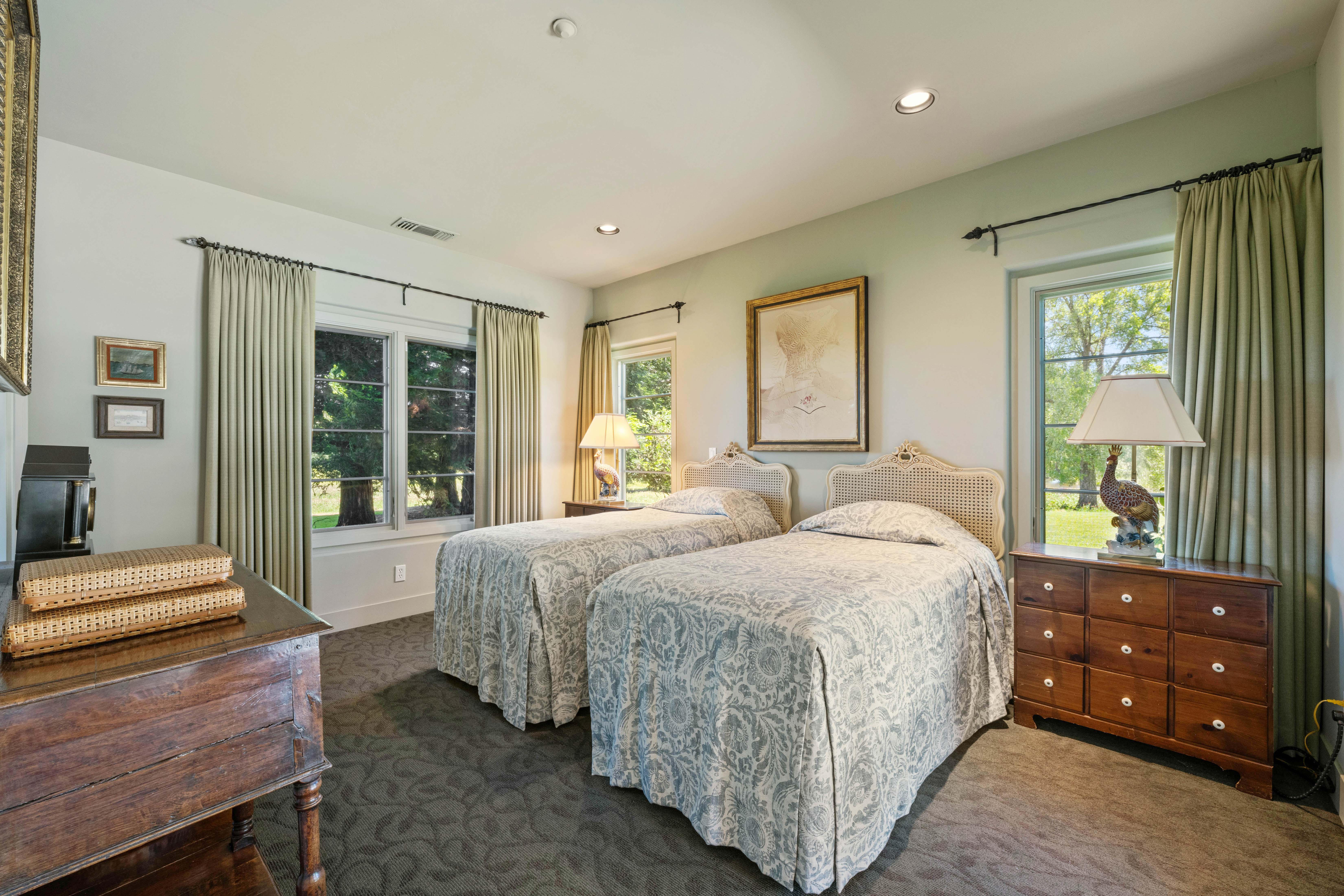 34284 Corcoran Hill Lane 