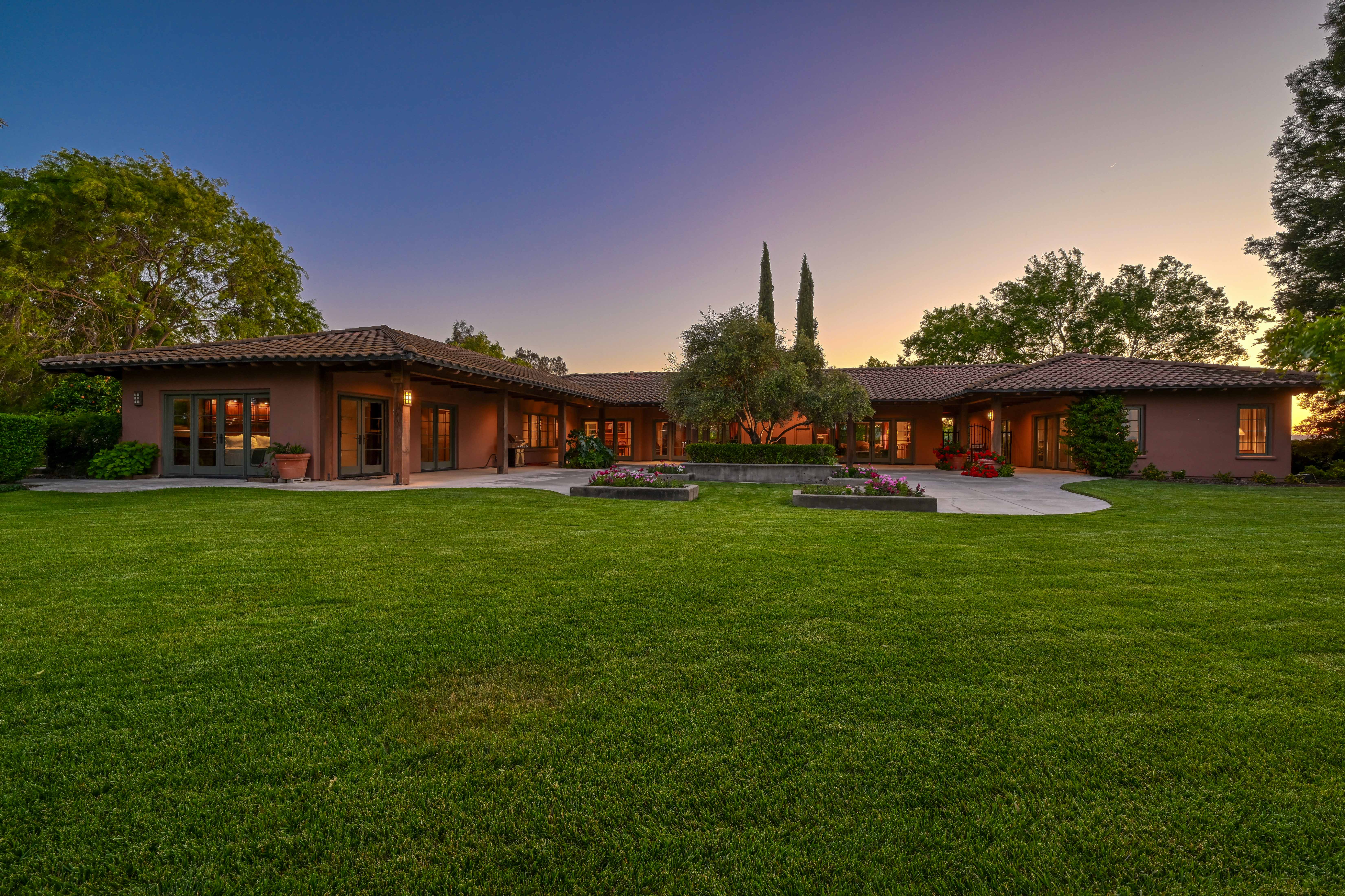 34284 Corcoran Hill Lane 