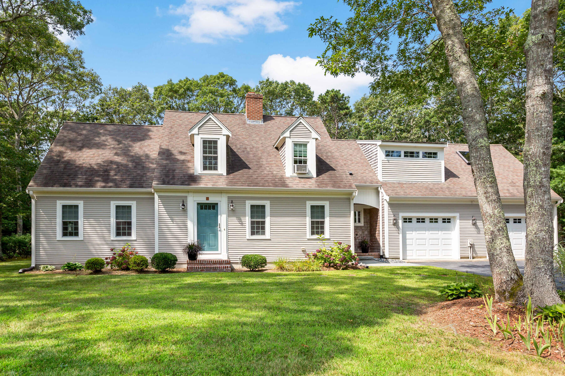 7 Abigails Way