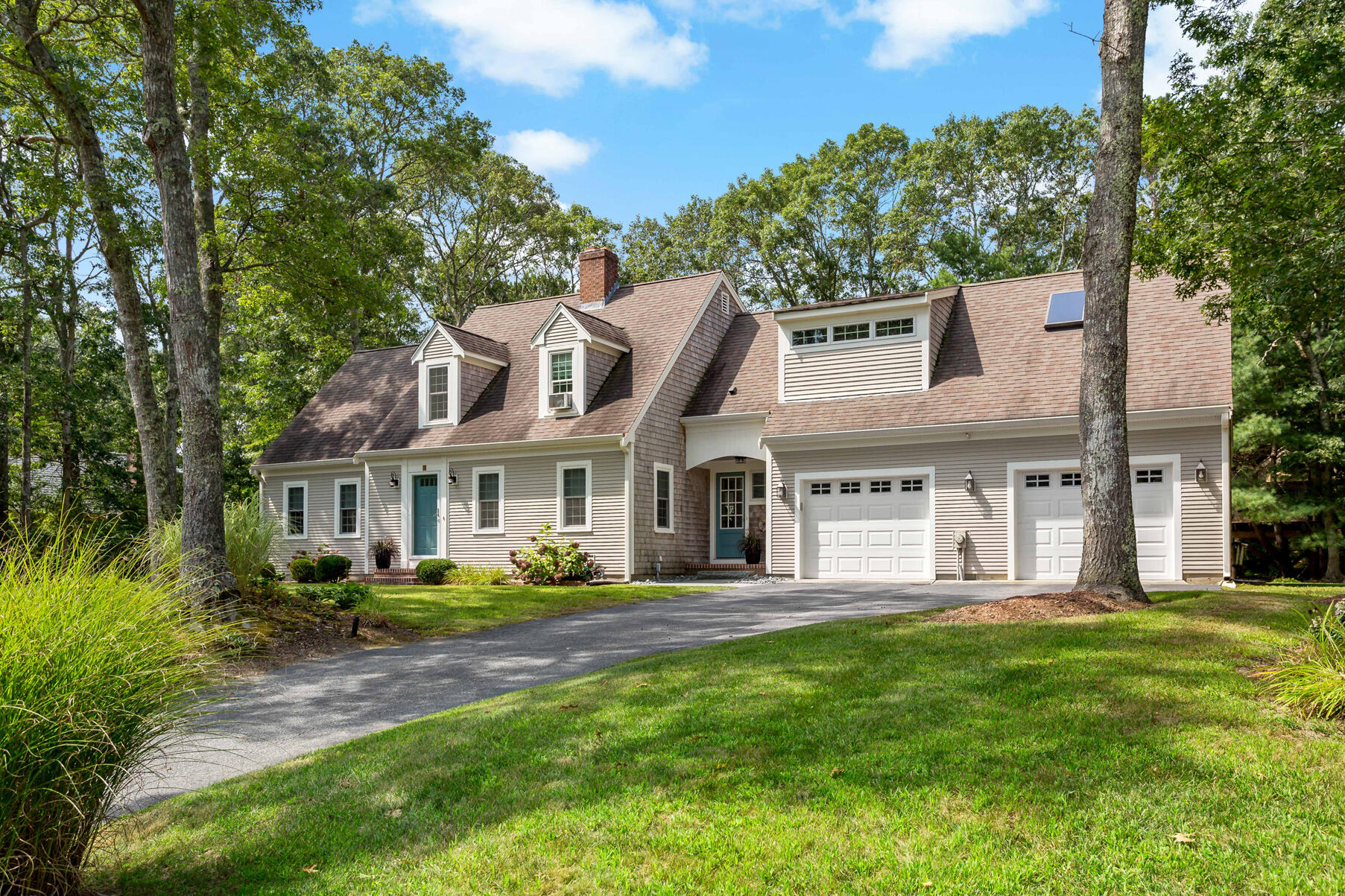 7 Abigails Way