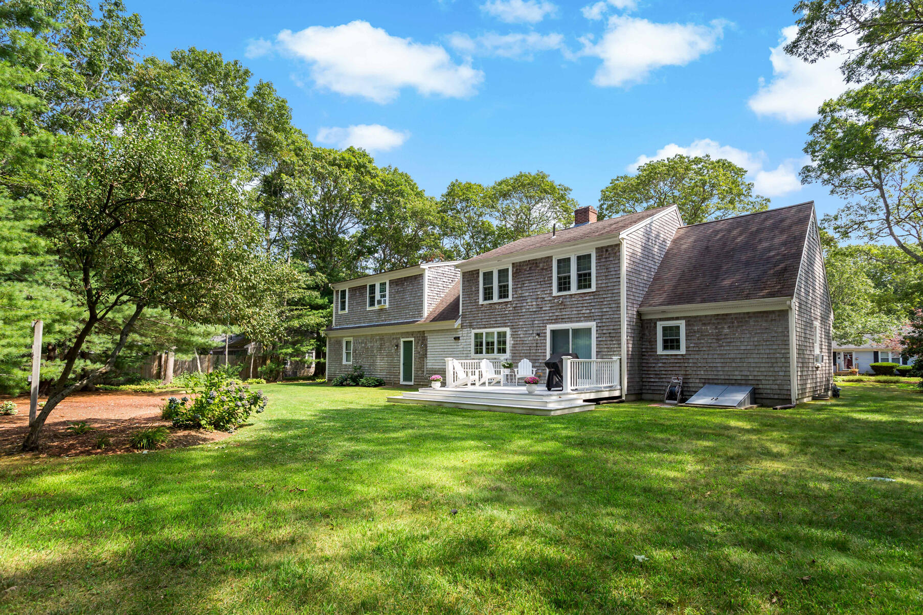 7 Abigails Way