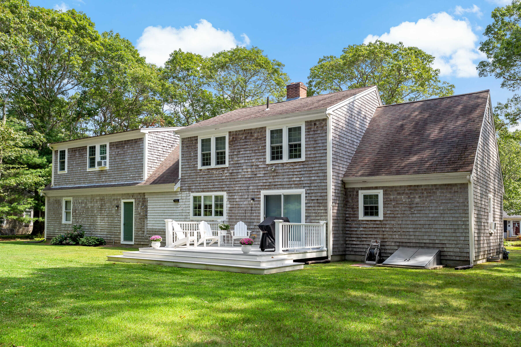 7 Abigails Way
