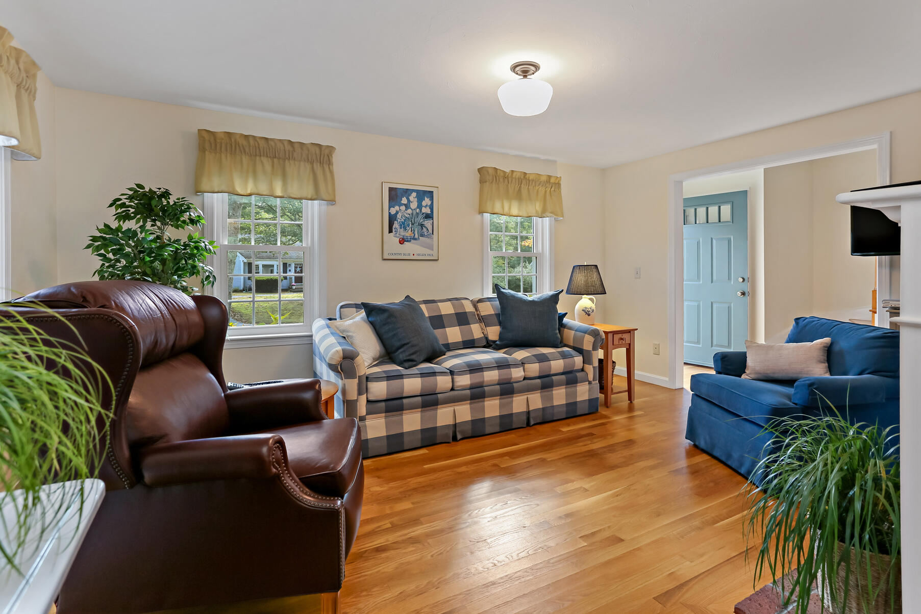 7 Abigails Way