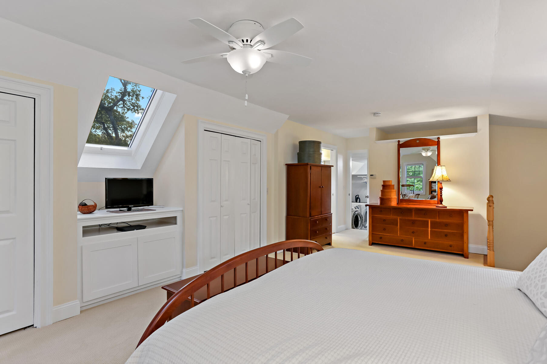 7 Abigails Way