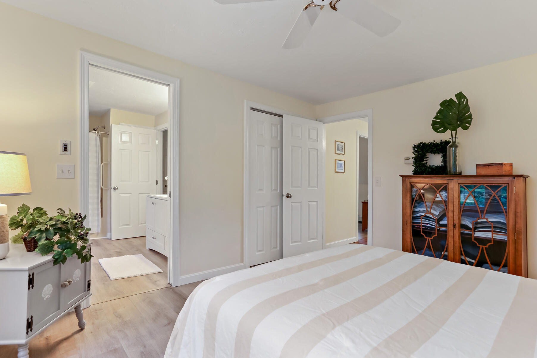 7 Abigails Way