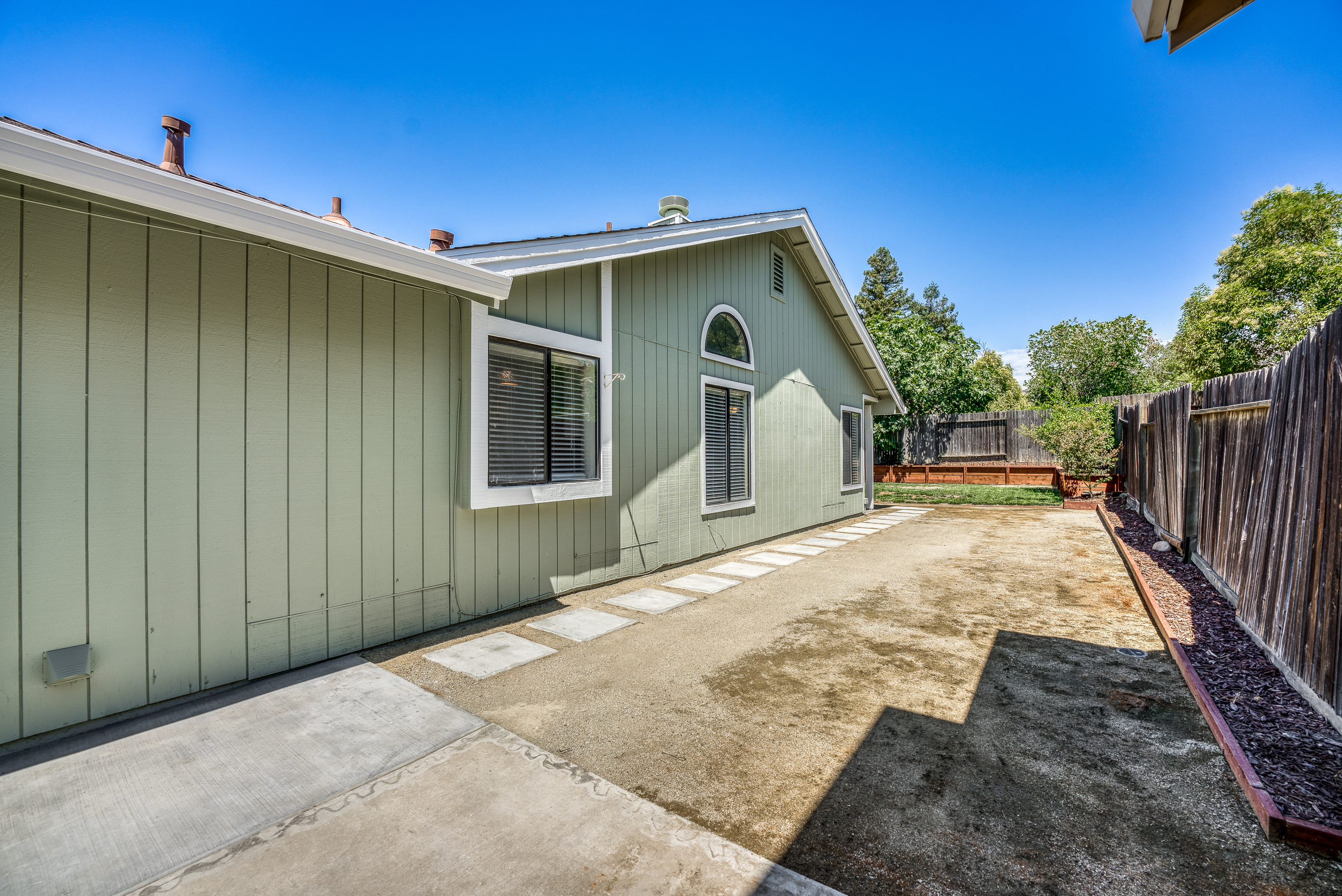 3405 Saxonville Way 