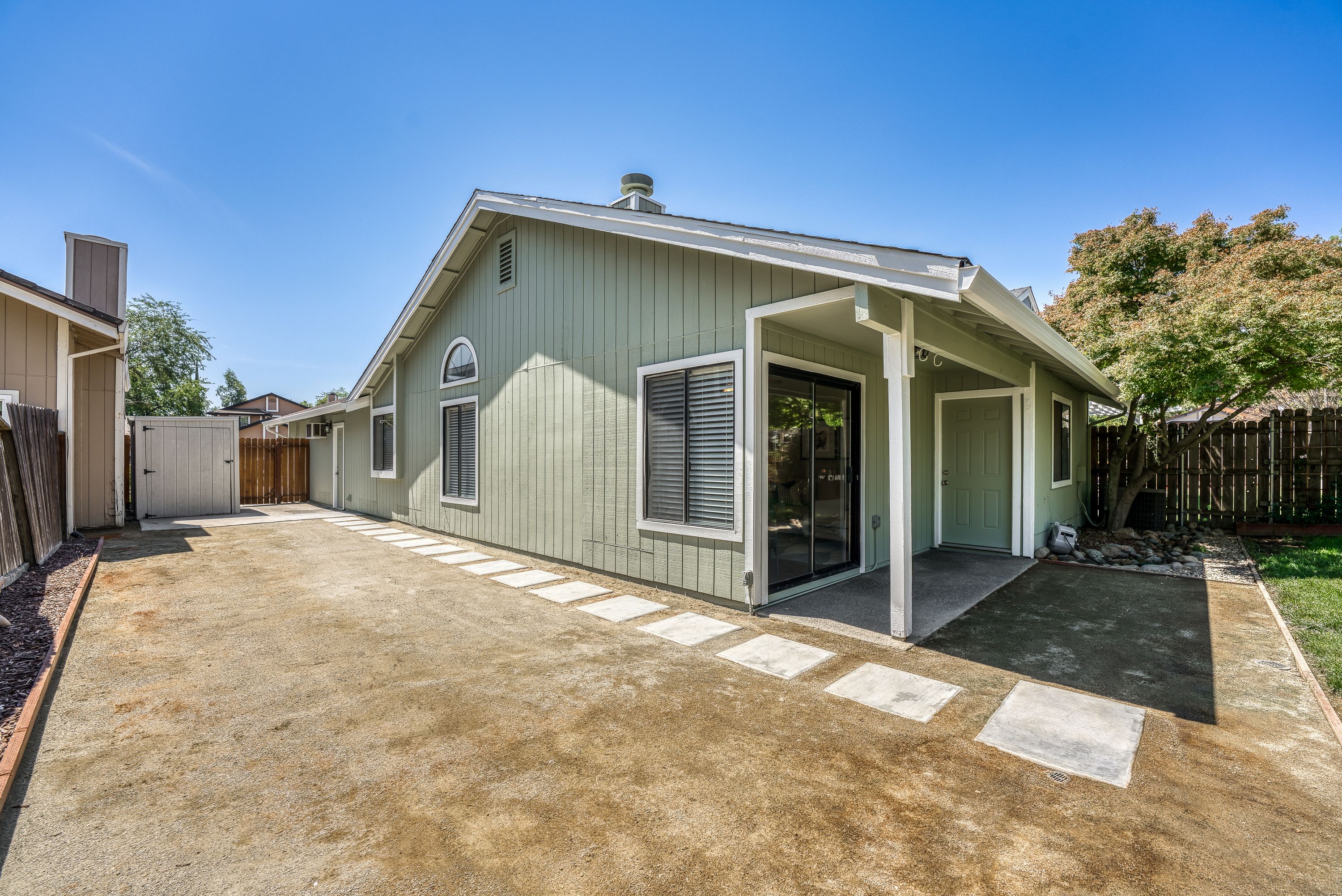 3405 Saxonville Way 
