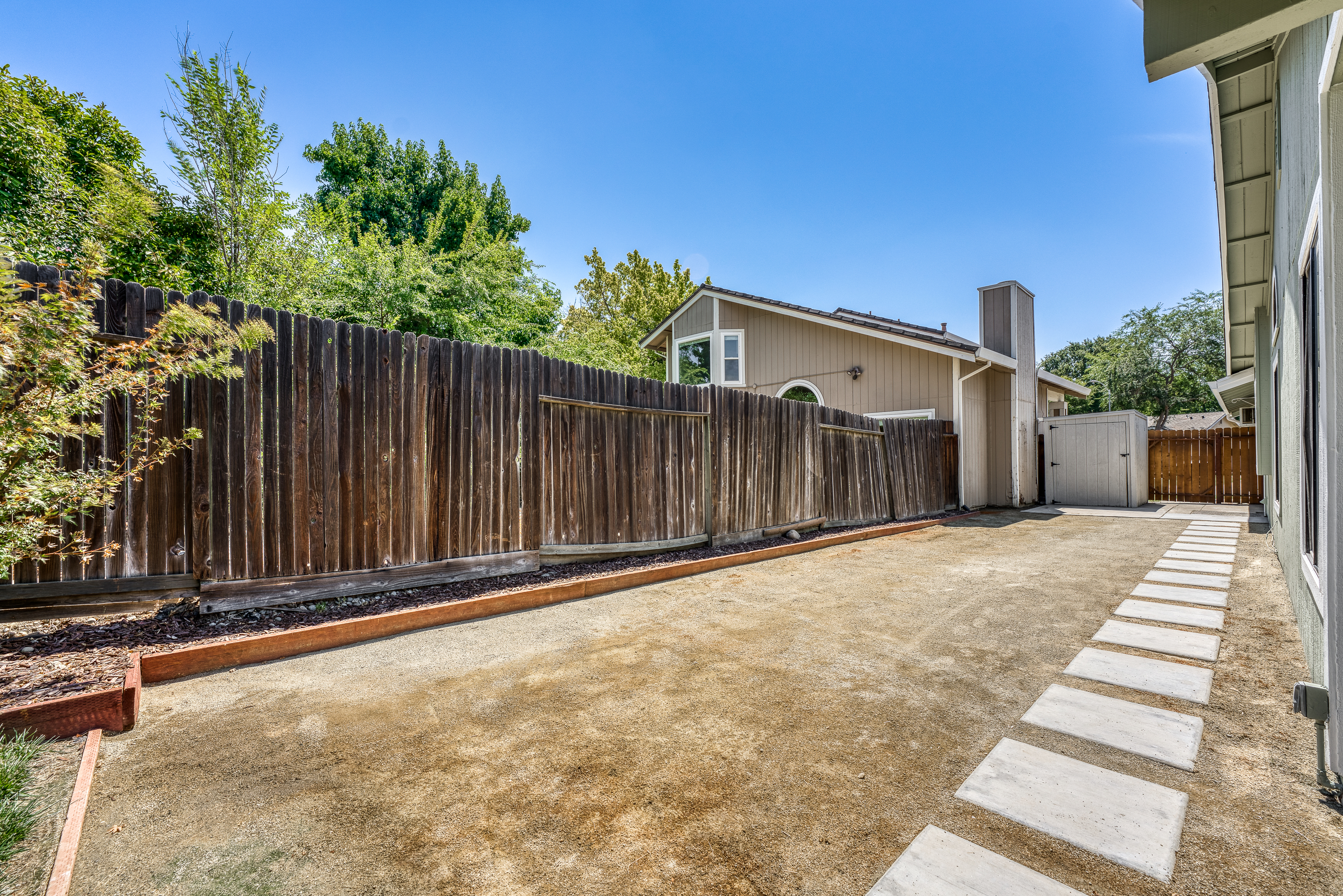 3405 Saxonville Way 