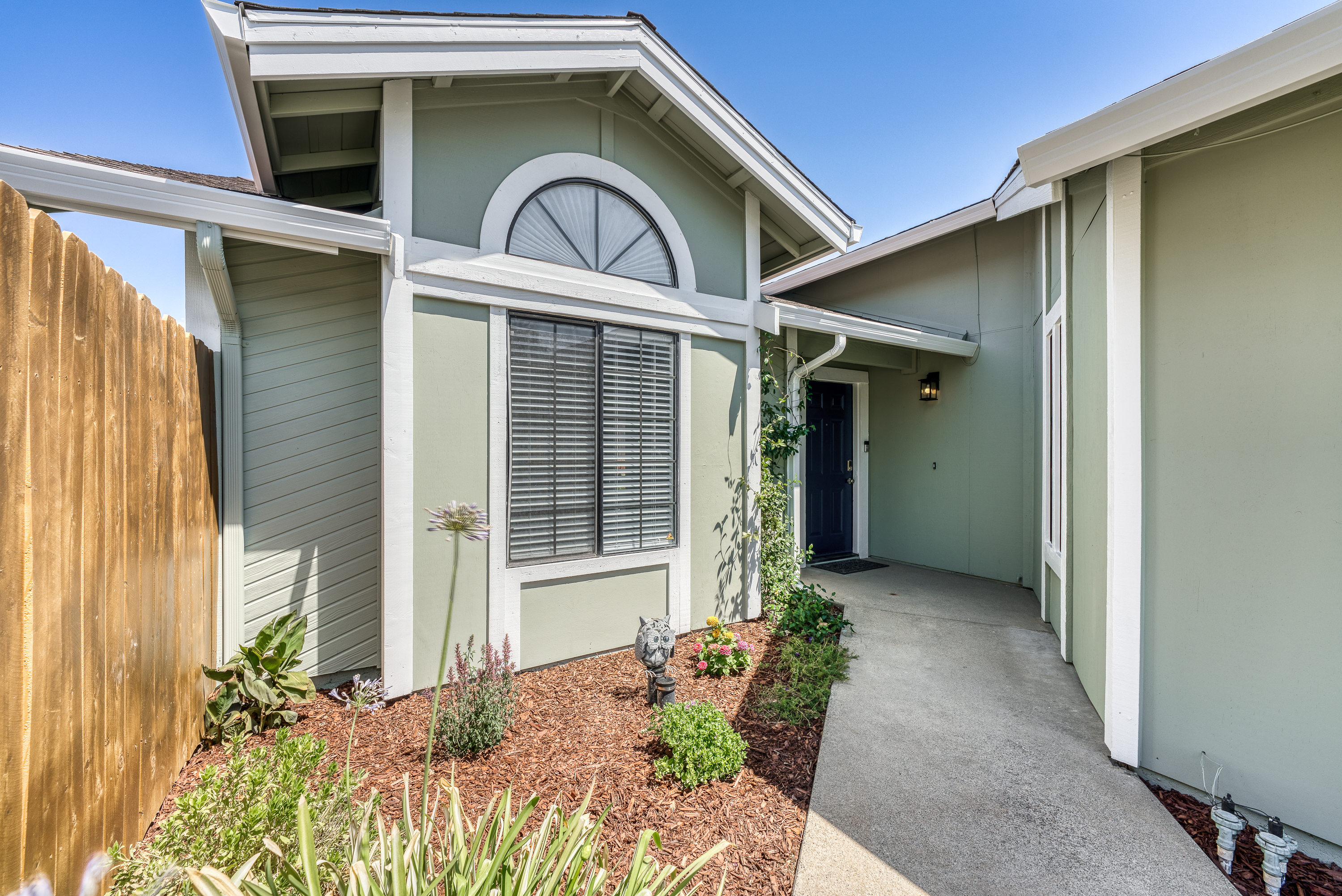 3405 Saxonville Way 