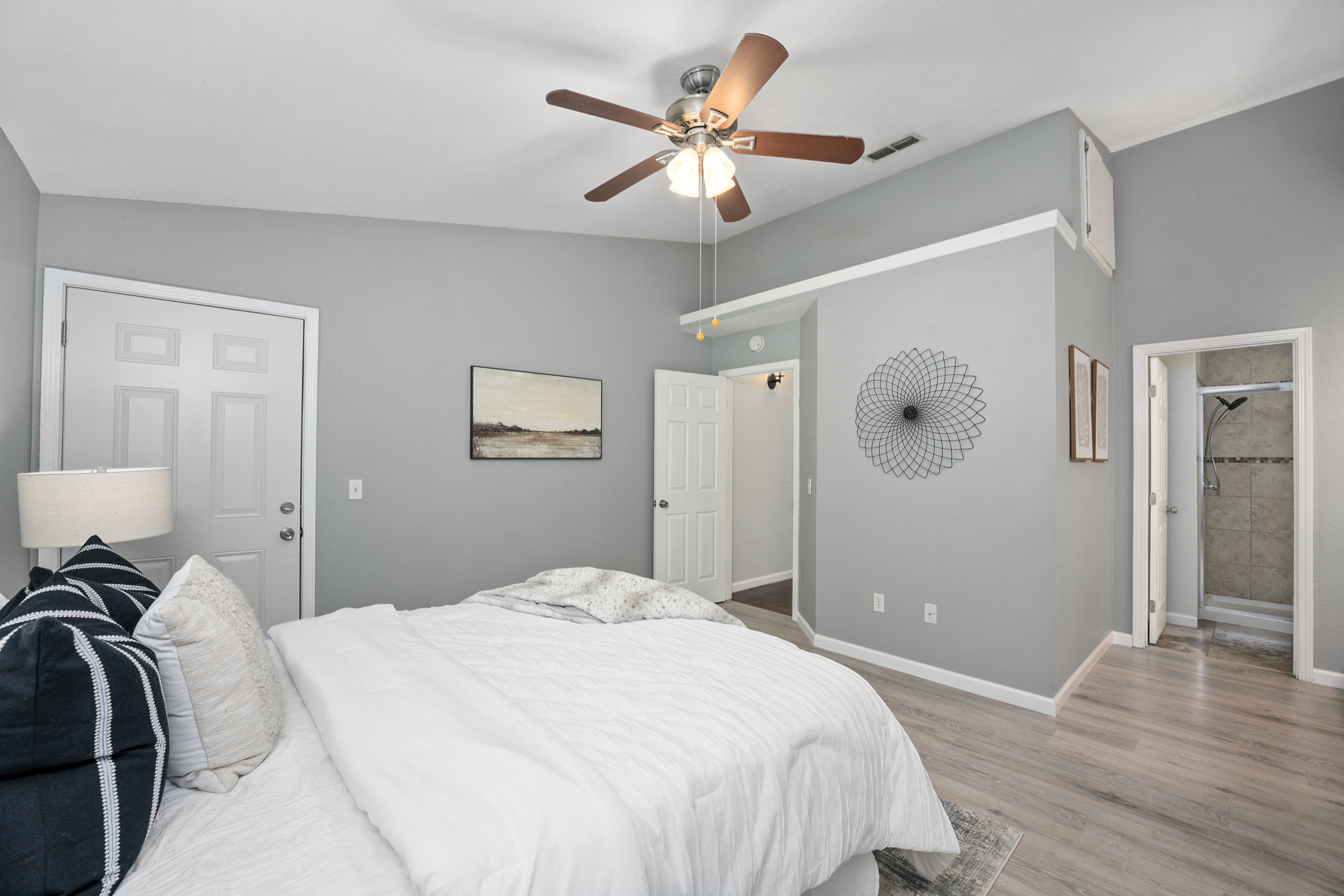 3405 Saxonville Way 