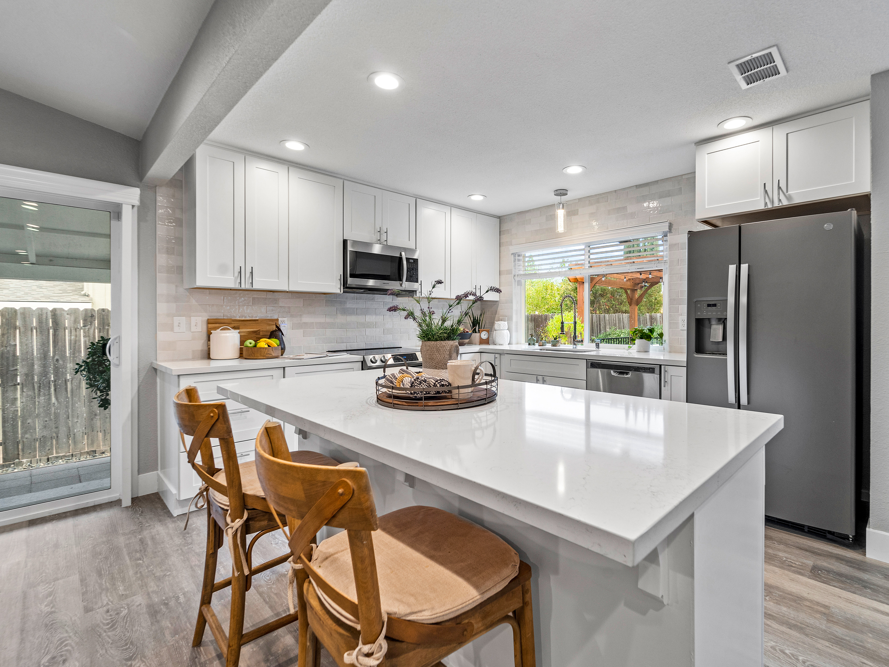 2417 Sandpiper Way 