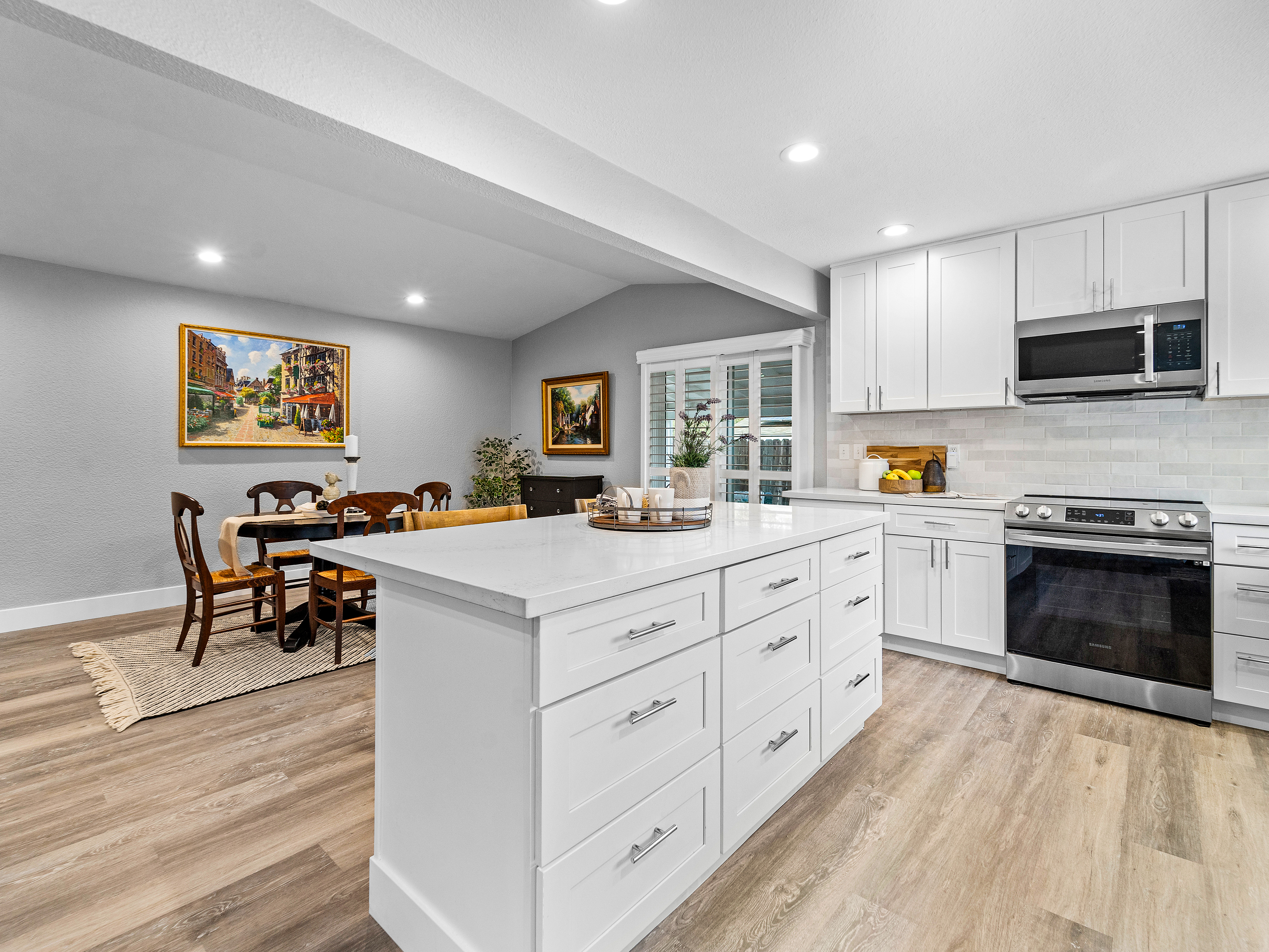 2417 Sandpiper Way 