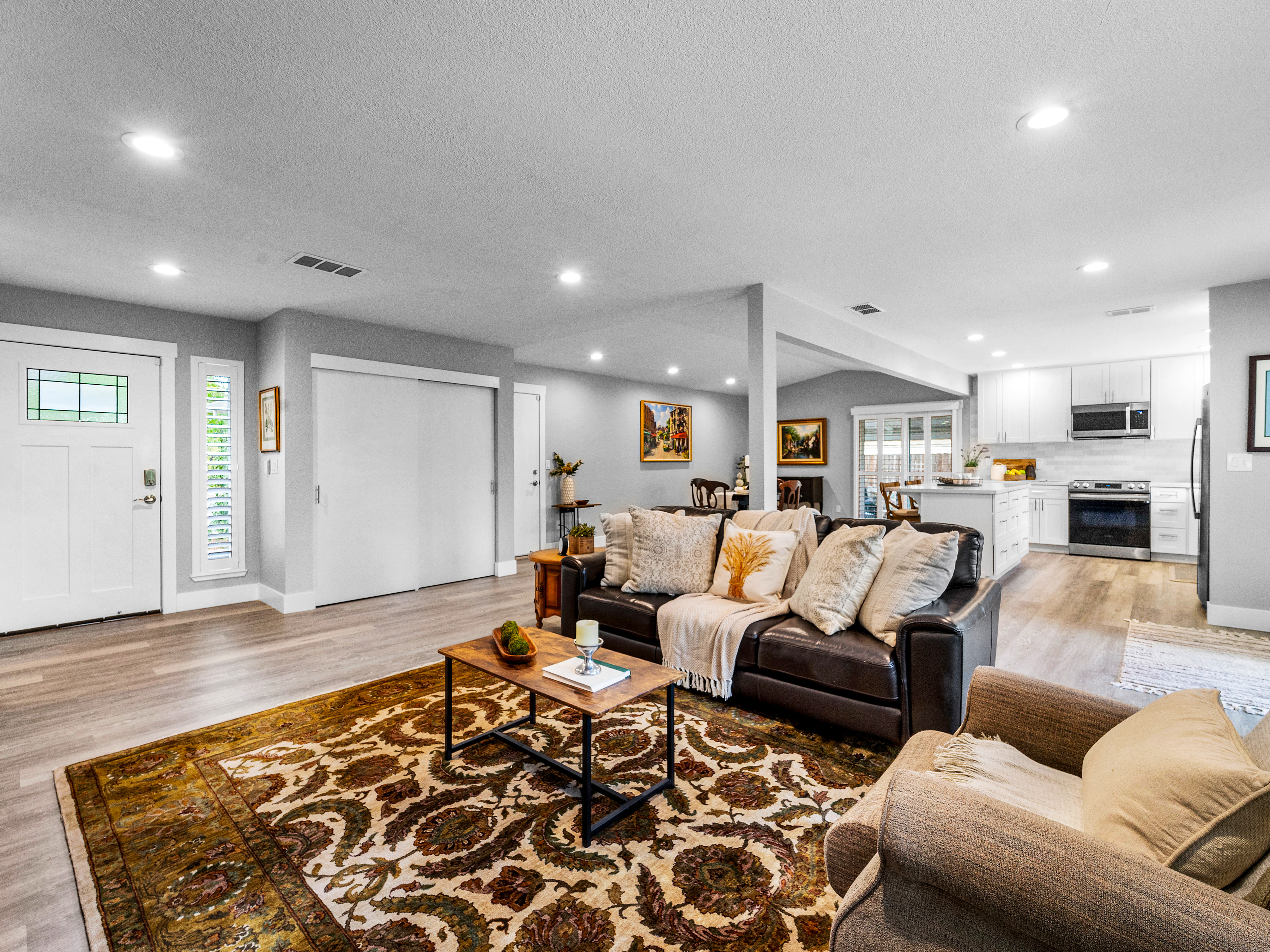 2417 Sandpiper Way 