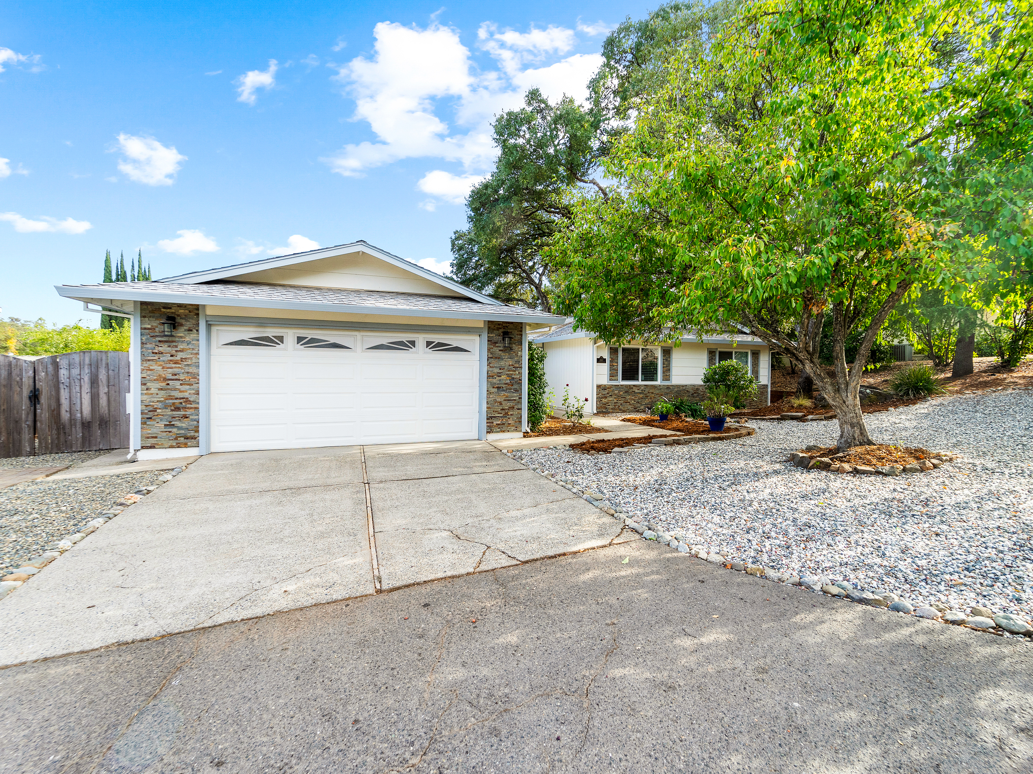 2417 Sandpiper Way 