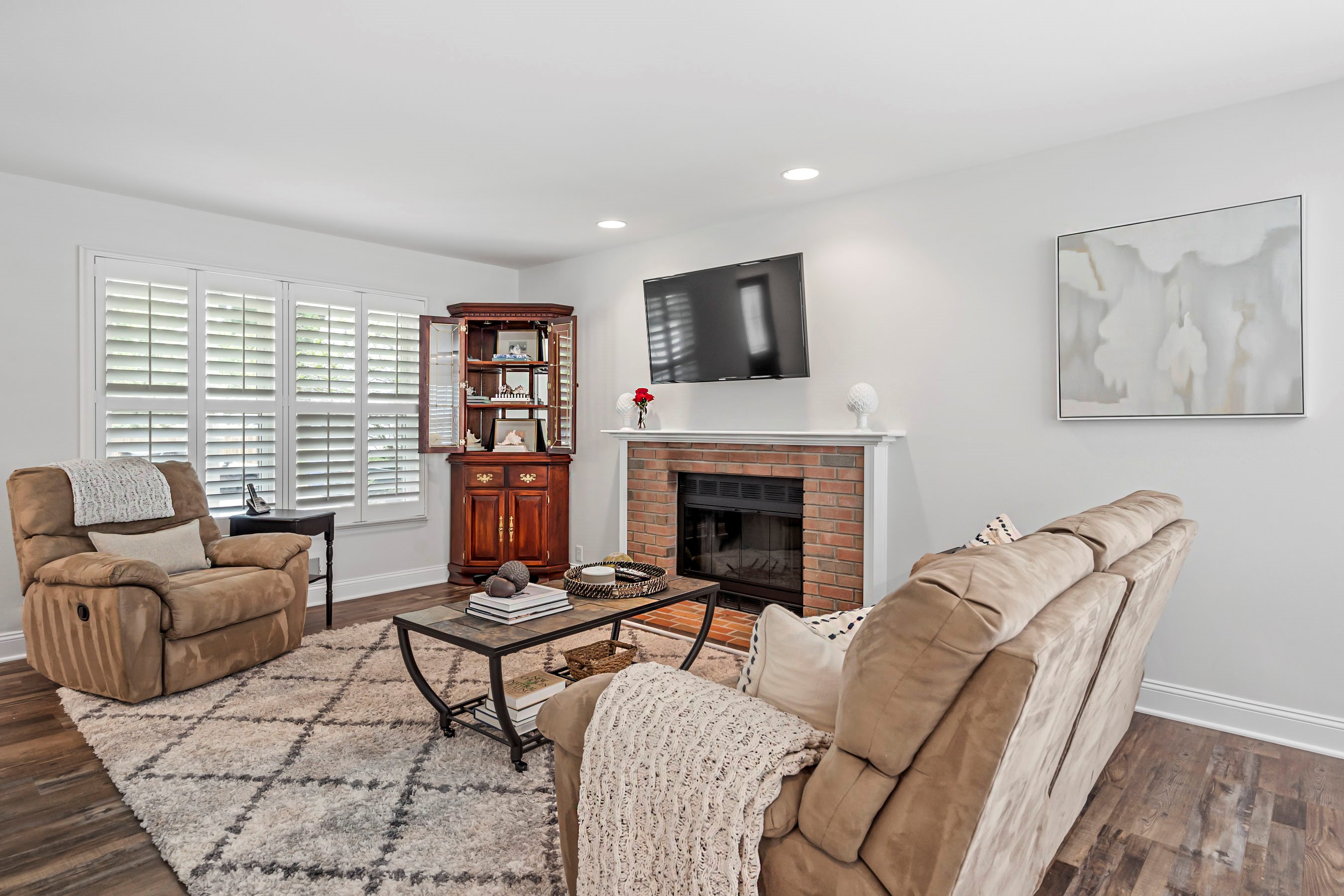 1 Cypress Court