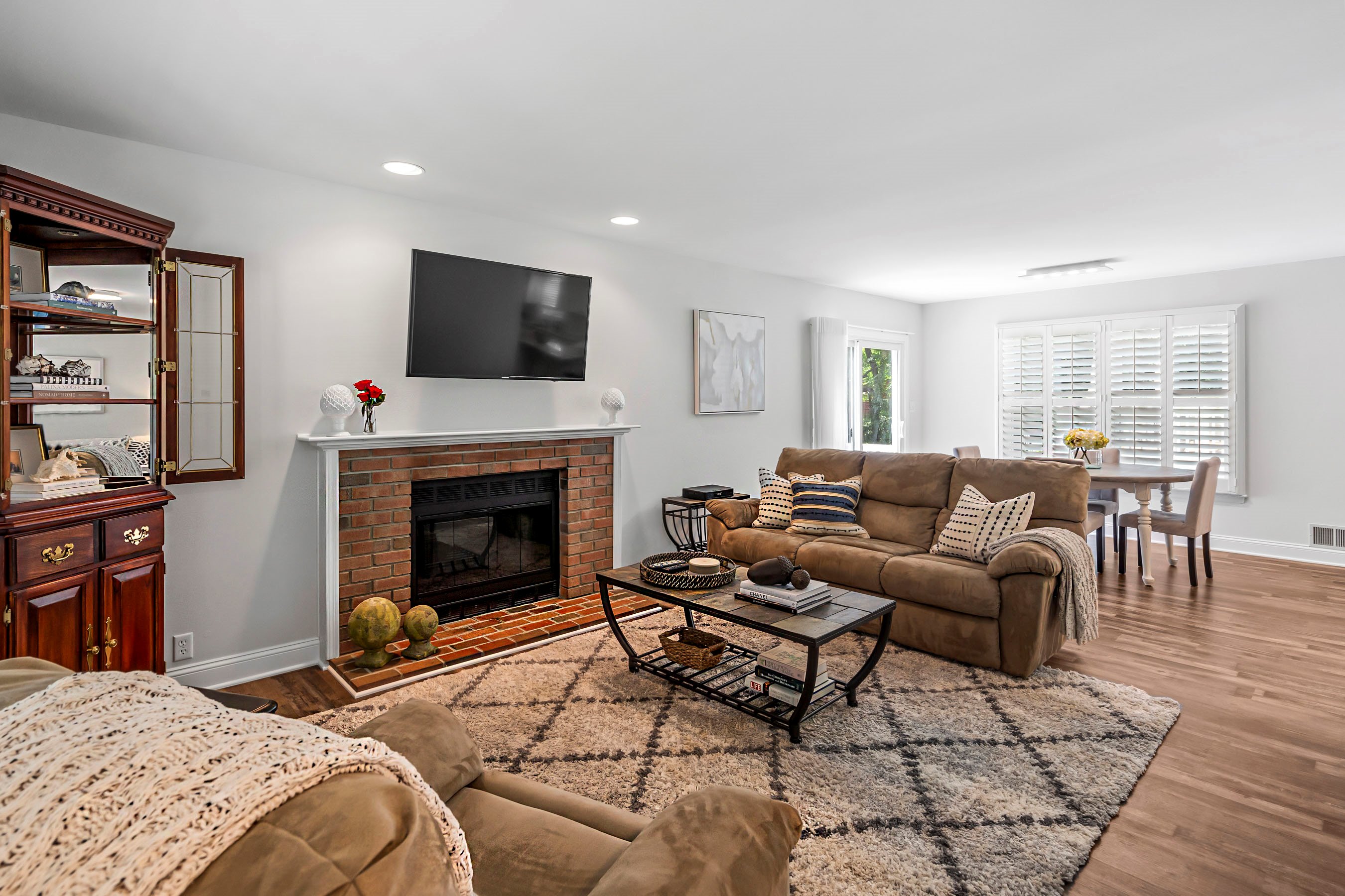 1 Cypress Court