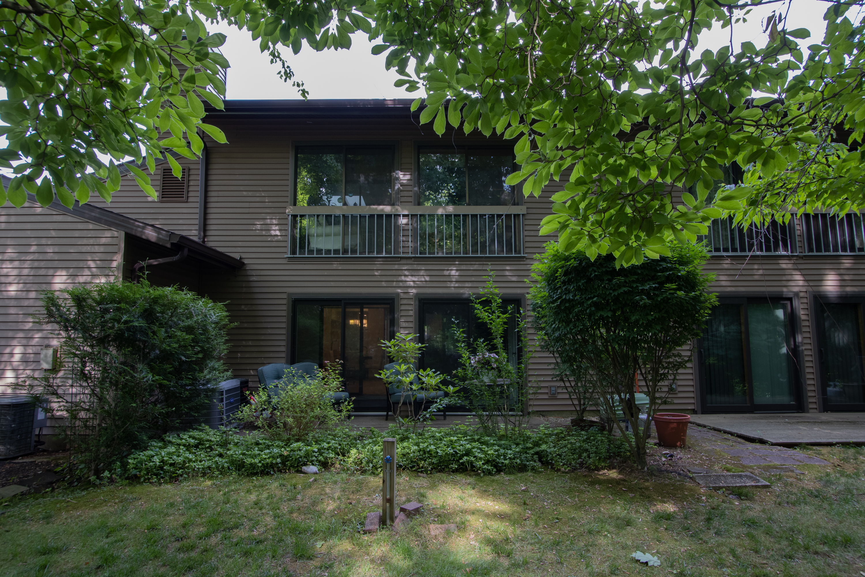 10 Friendship Ct