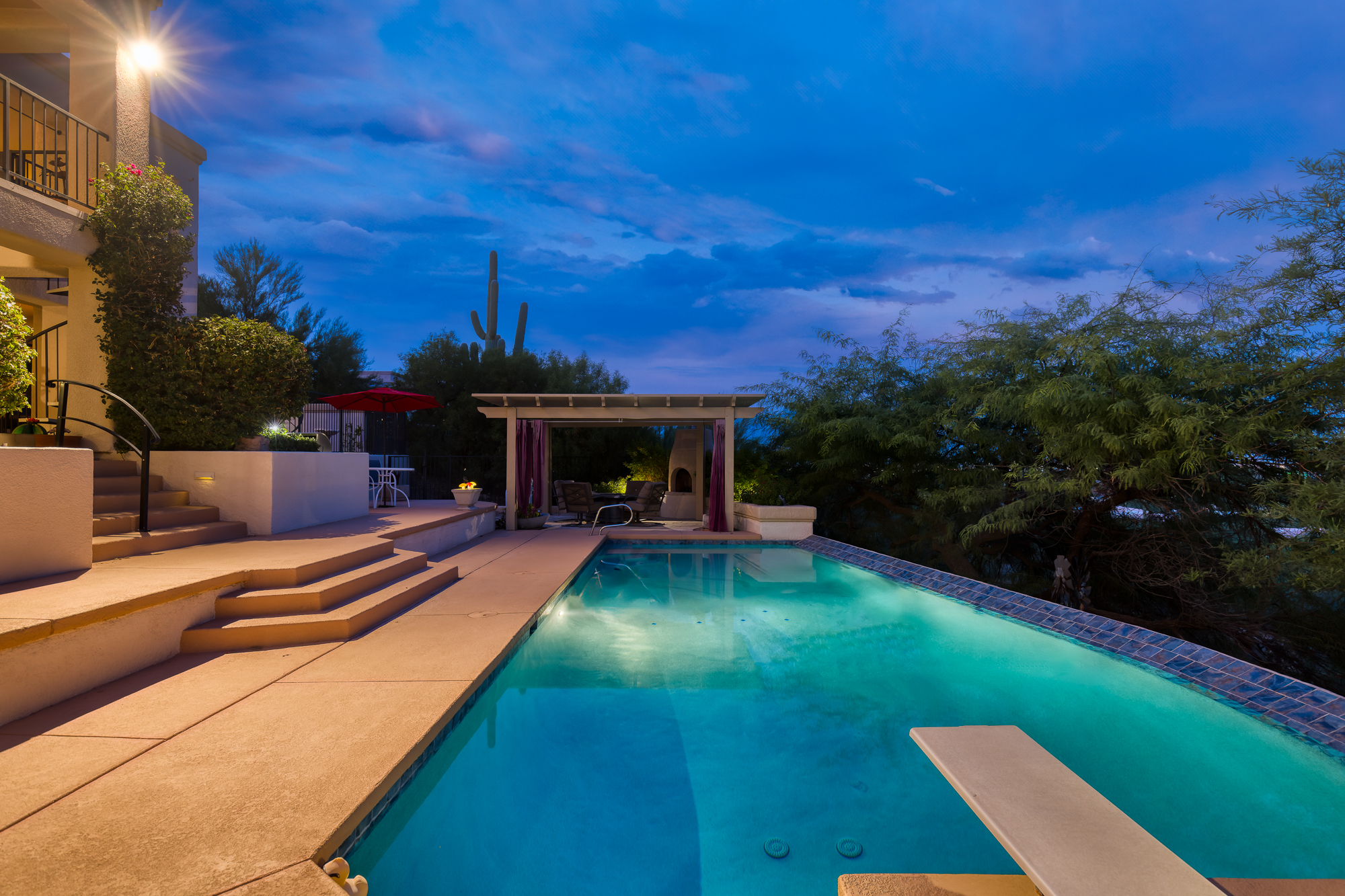 5135 W Paseo Del Campo 