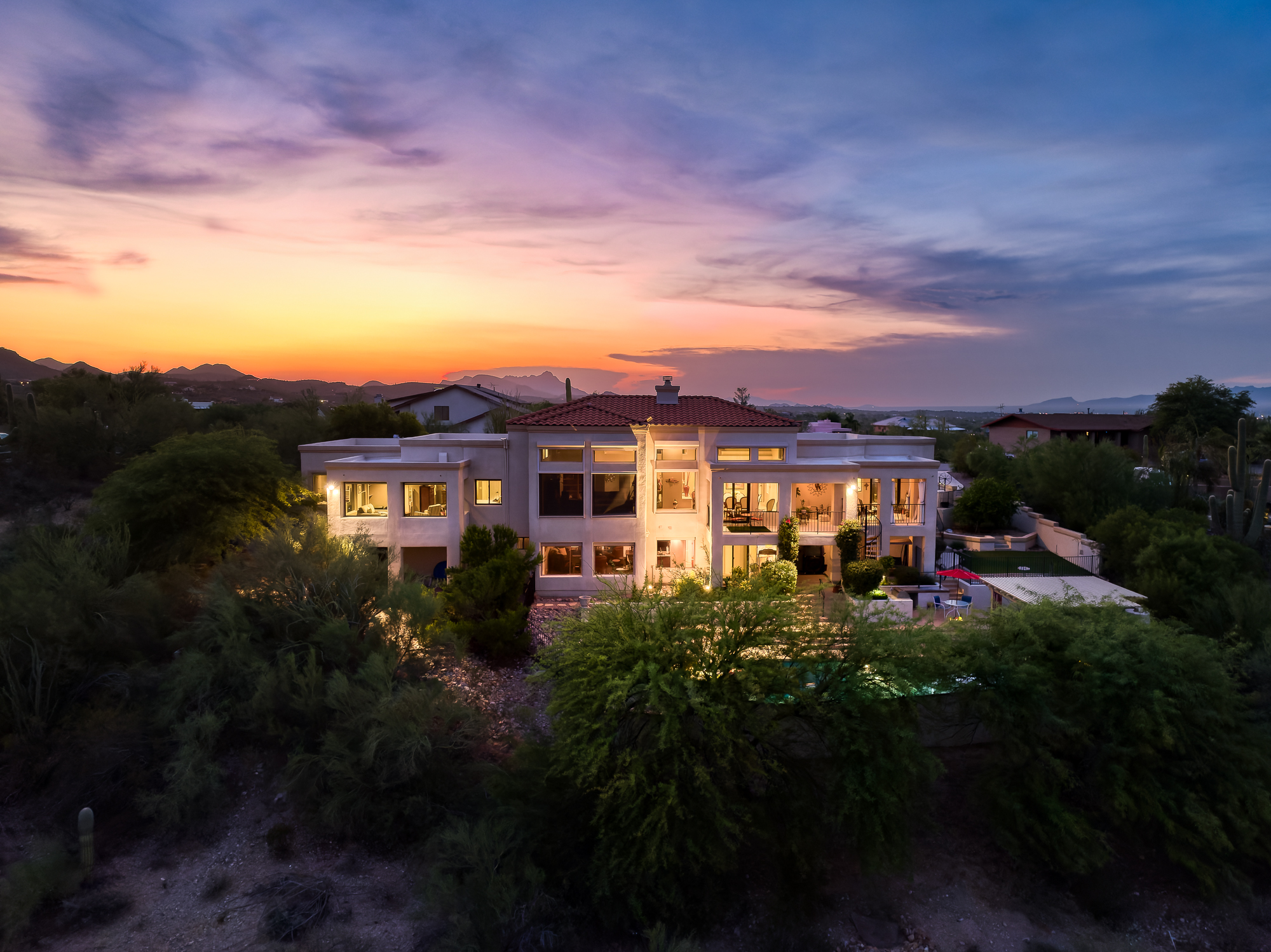 5135 W Paseo Del Campo 