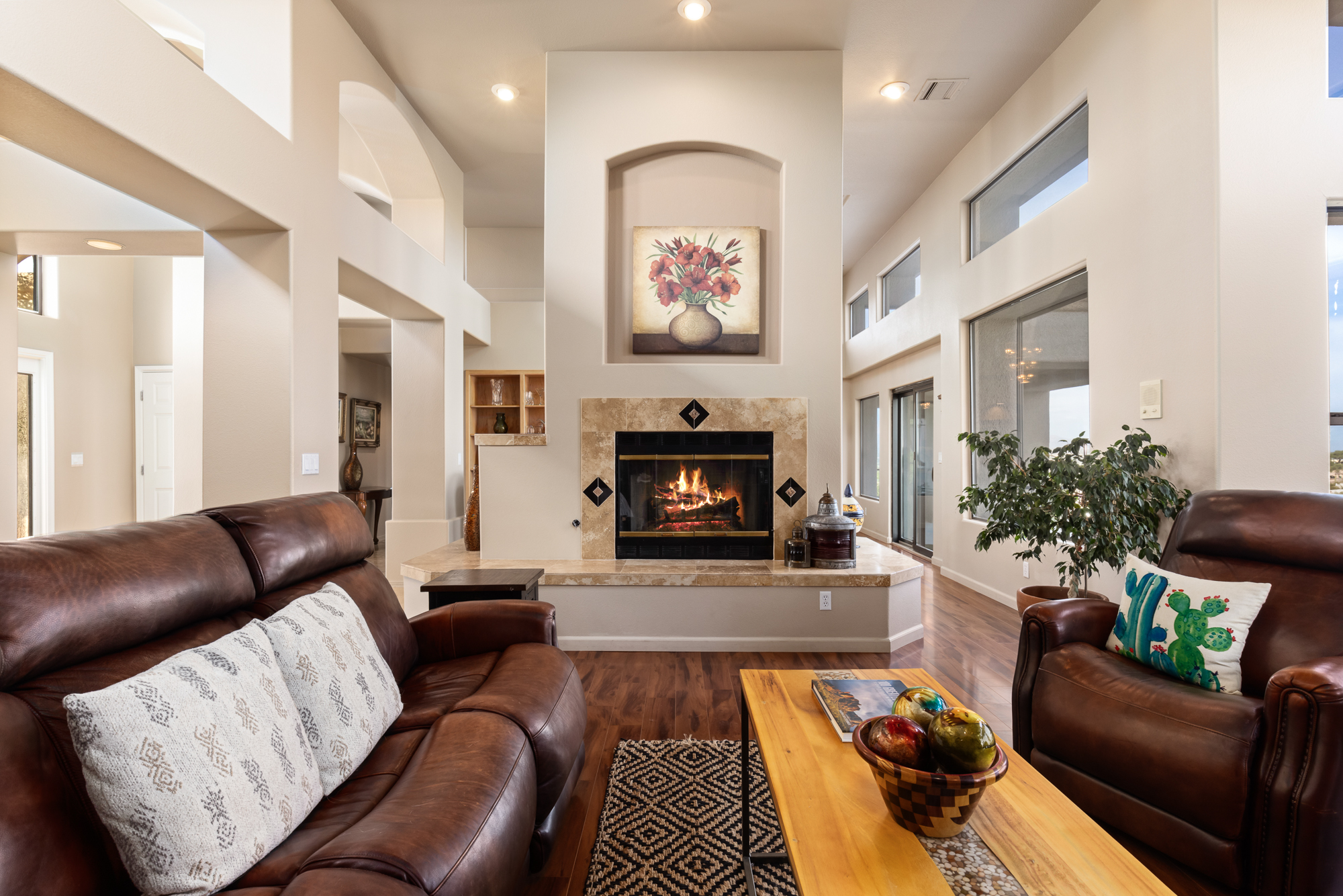 5135 W Paseo Del Campo 