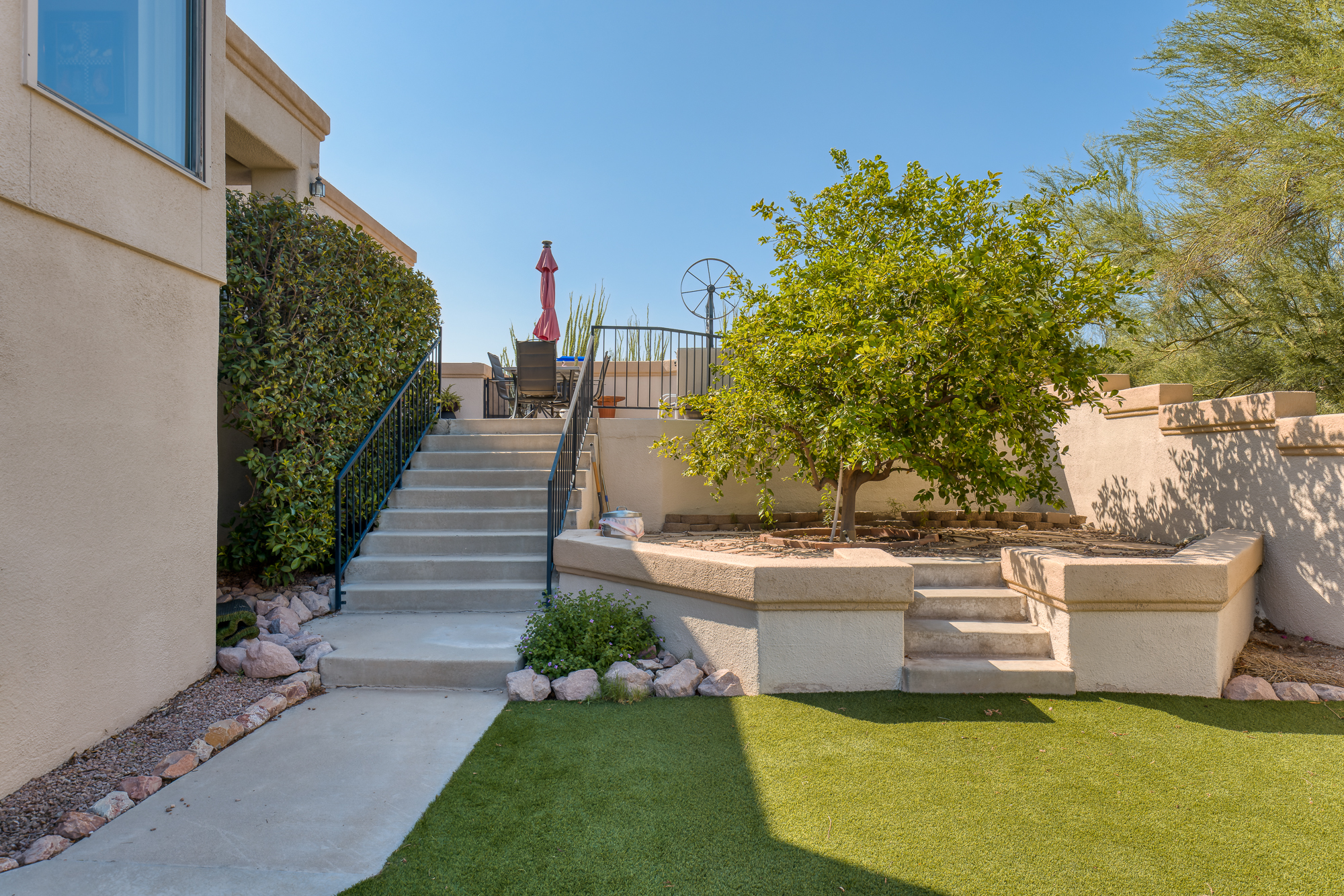 5135 W Paseo Del Campo 