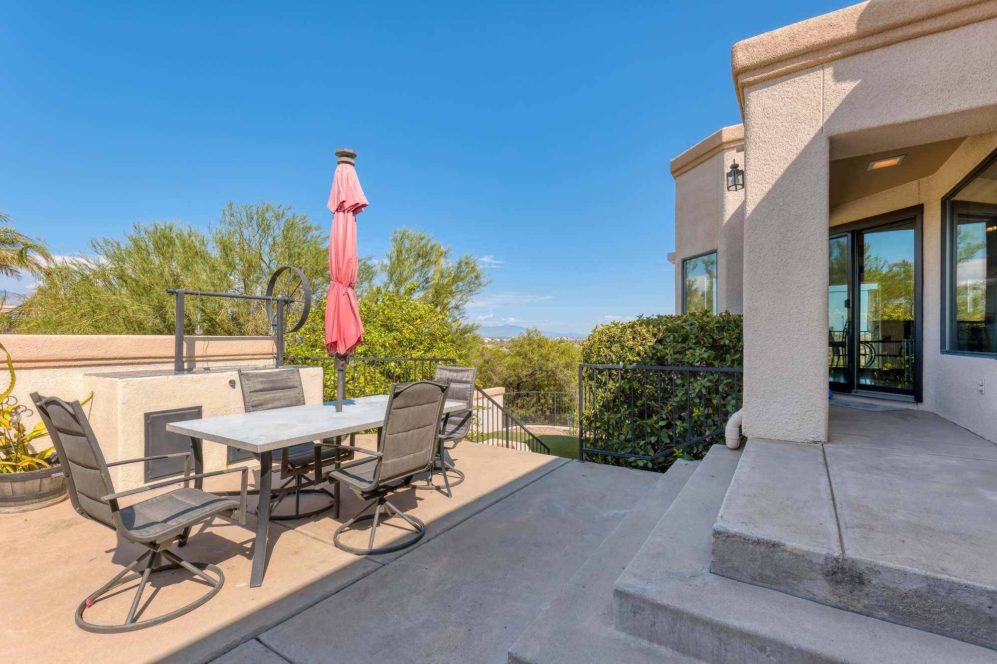 5135 W Paseo Del Campo 