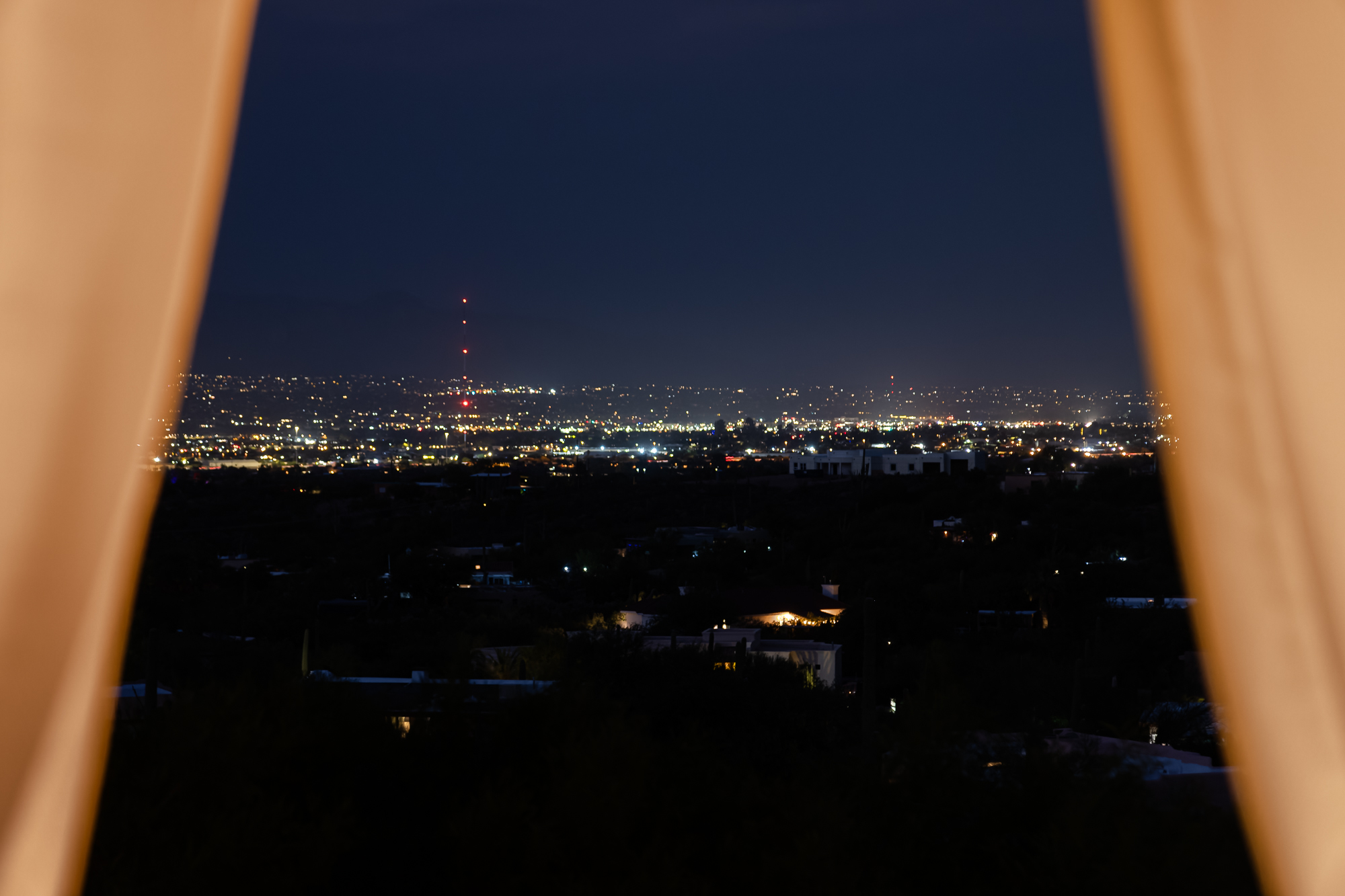 5135 W Paseo Del Campo 