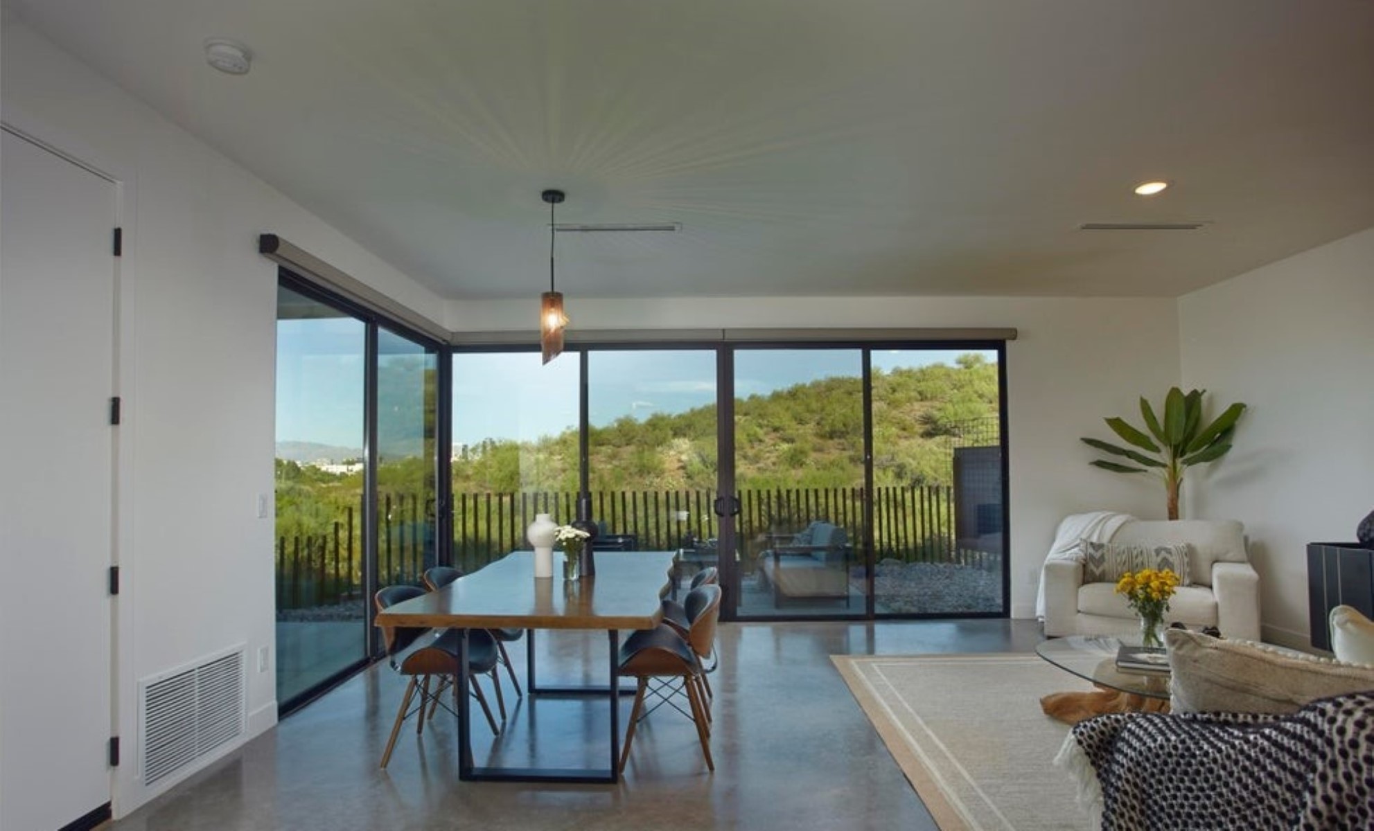 1373 W Sentinel View Loop 