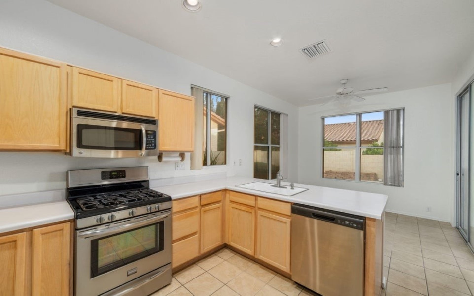 3171 W Northern Cross Trail 
