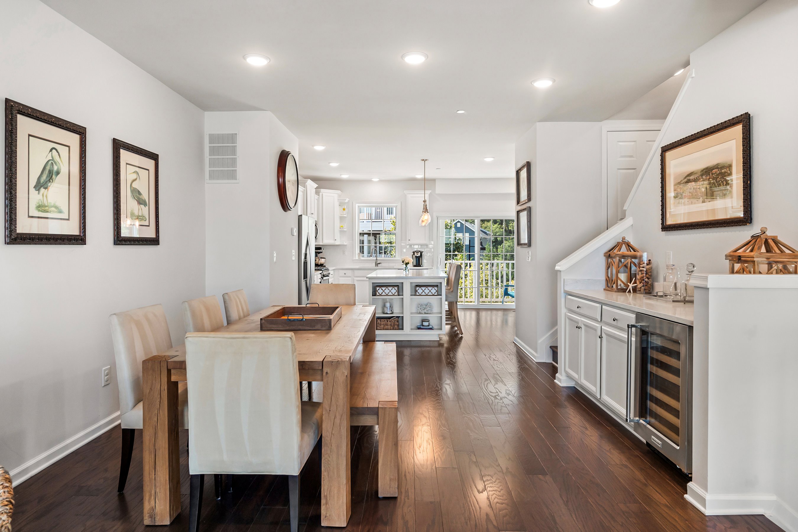 4 Halfmoon Ct