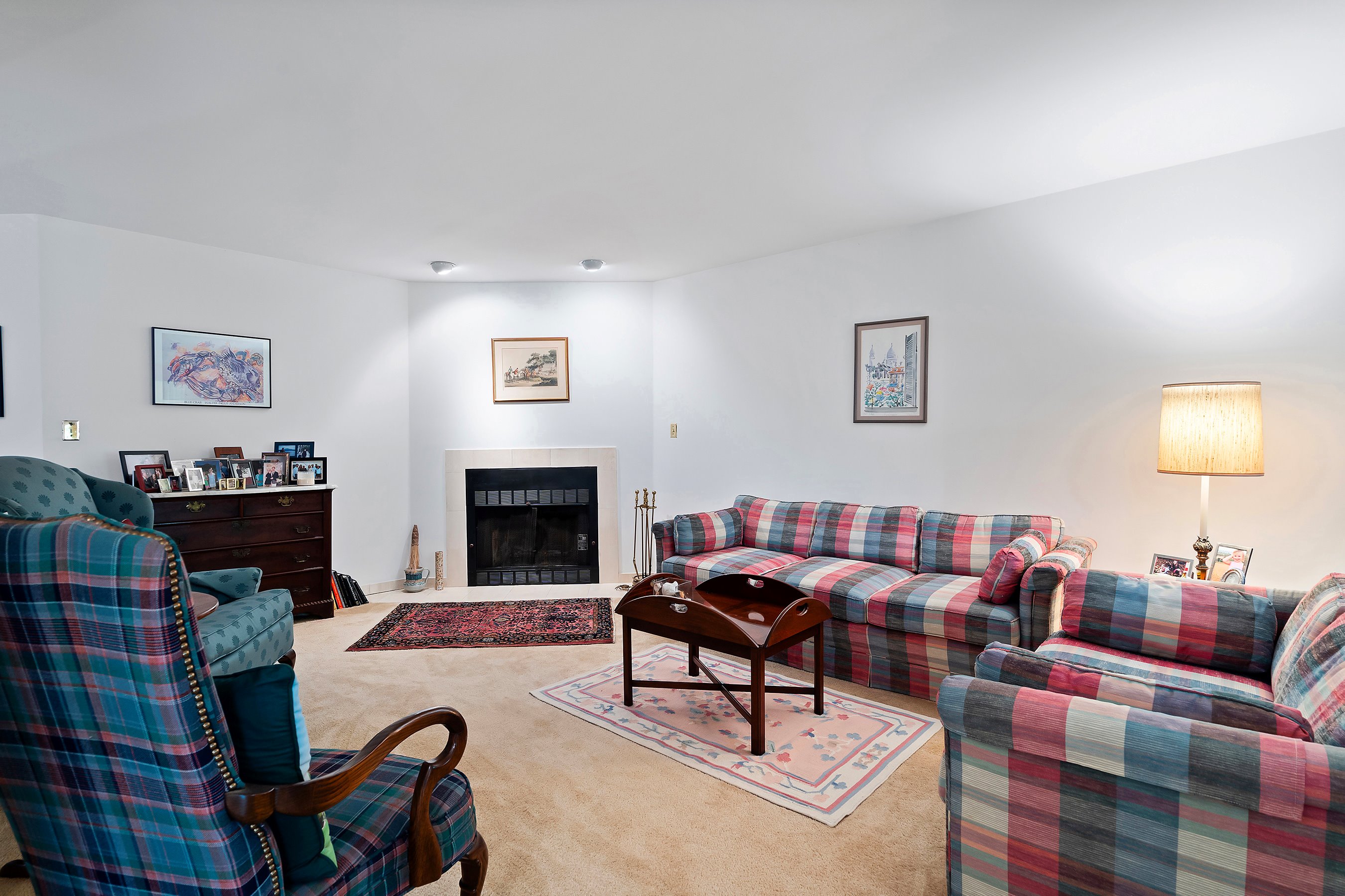 38 Essex Dr