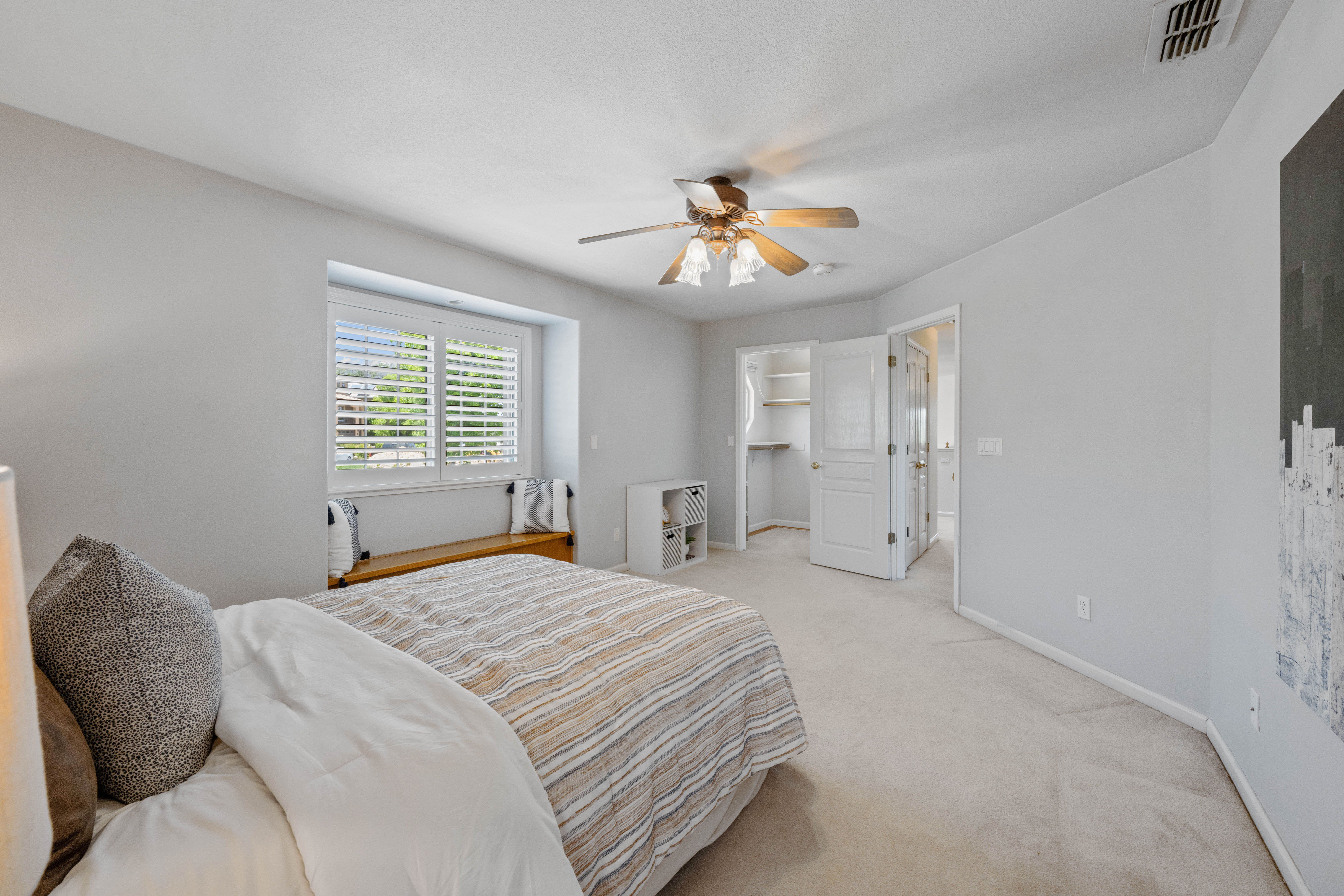 3205 Warren Lane 