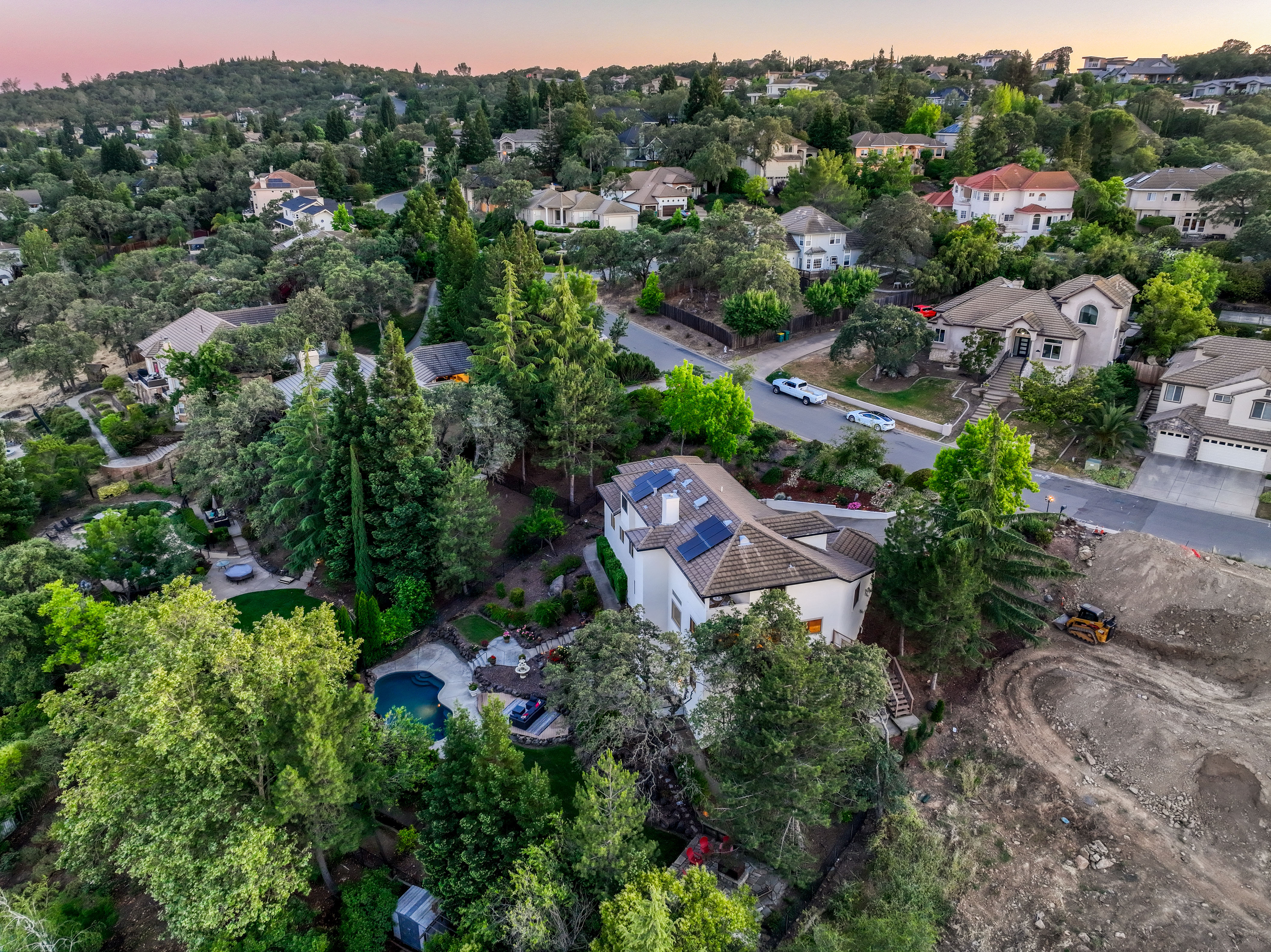3205 Warren Lane 