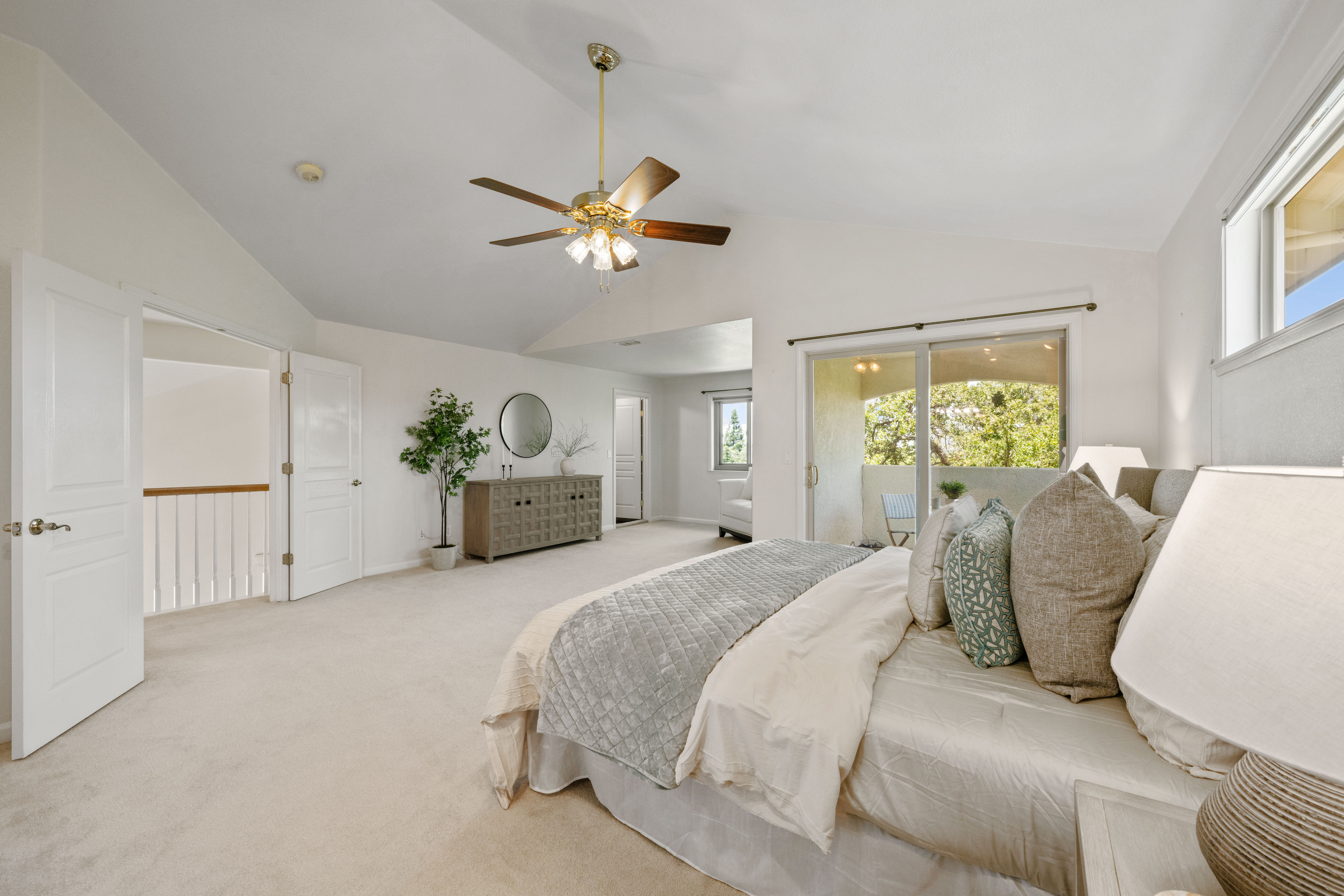 3205 Warren Lane 