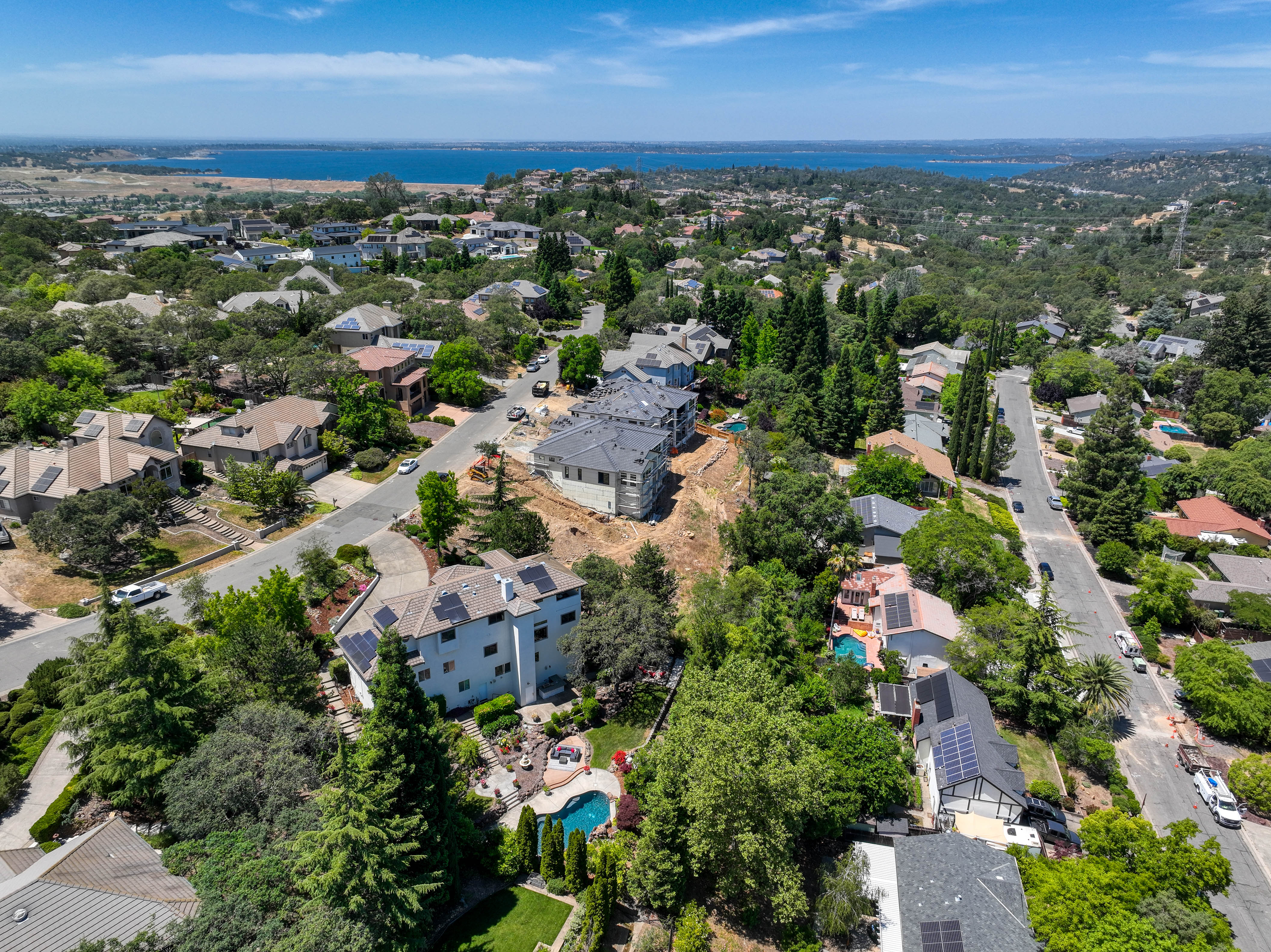 3205 Warren Lane 