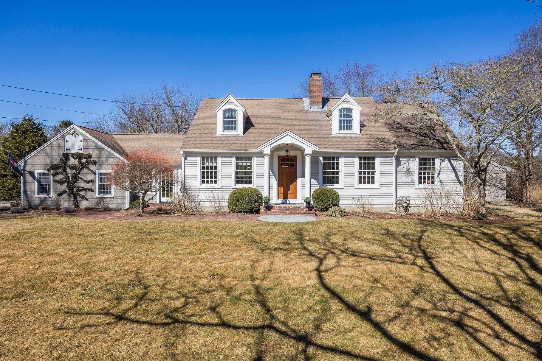 30 Beach Road 
