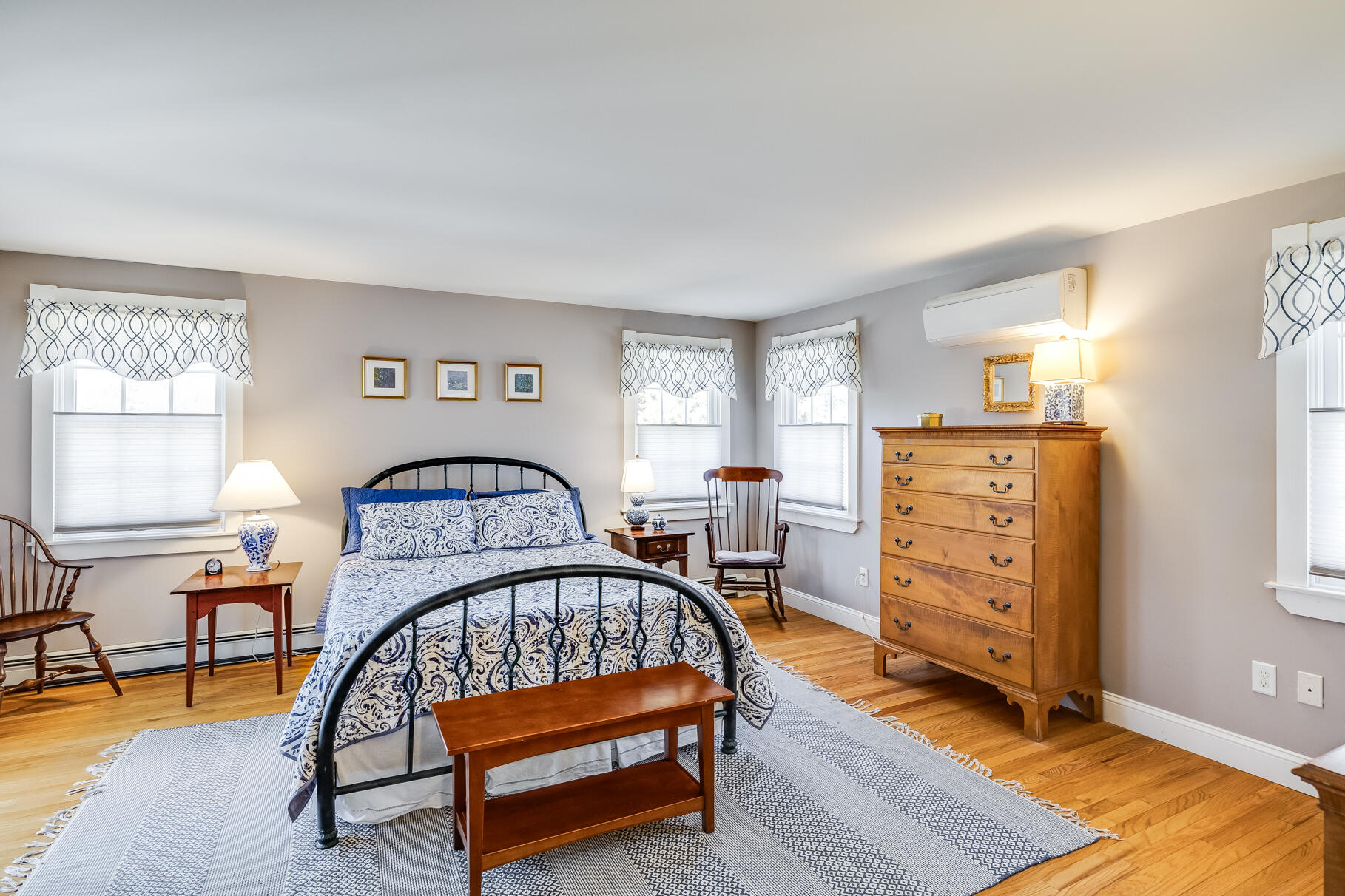 30 Beach Road 