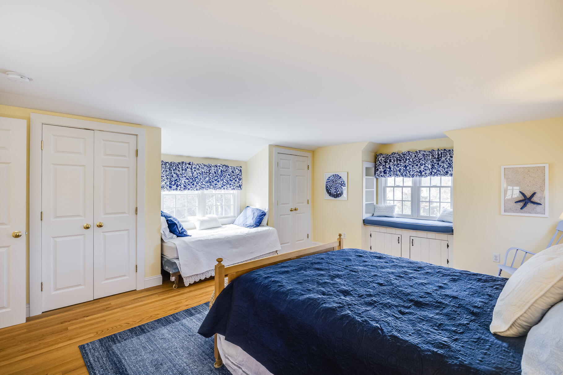30 Beach Road 