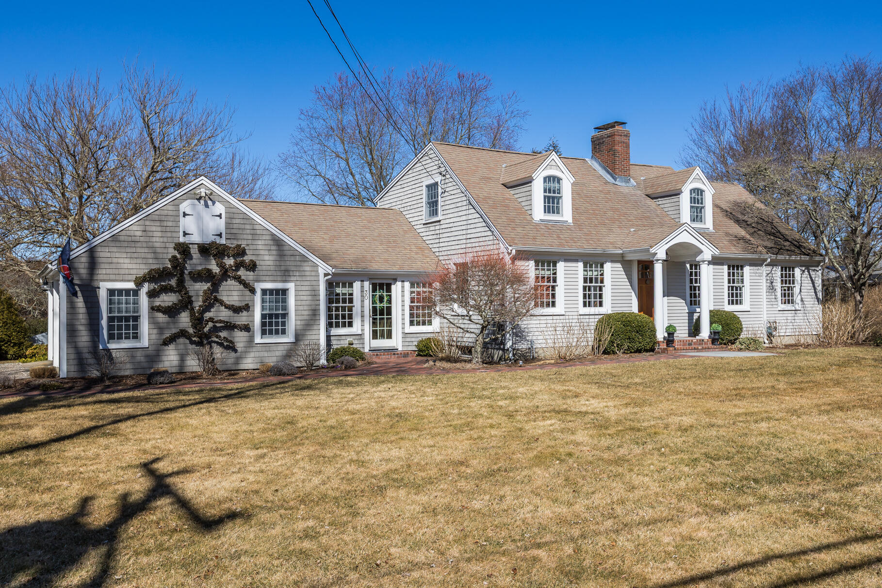 30 Beach Road 