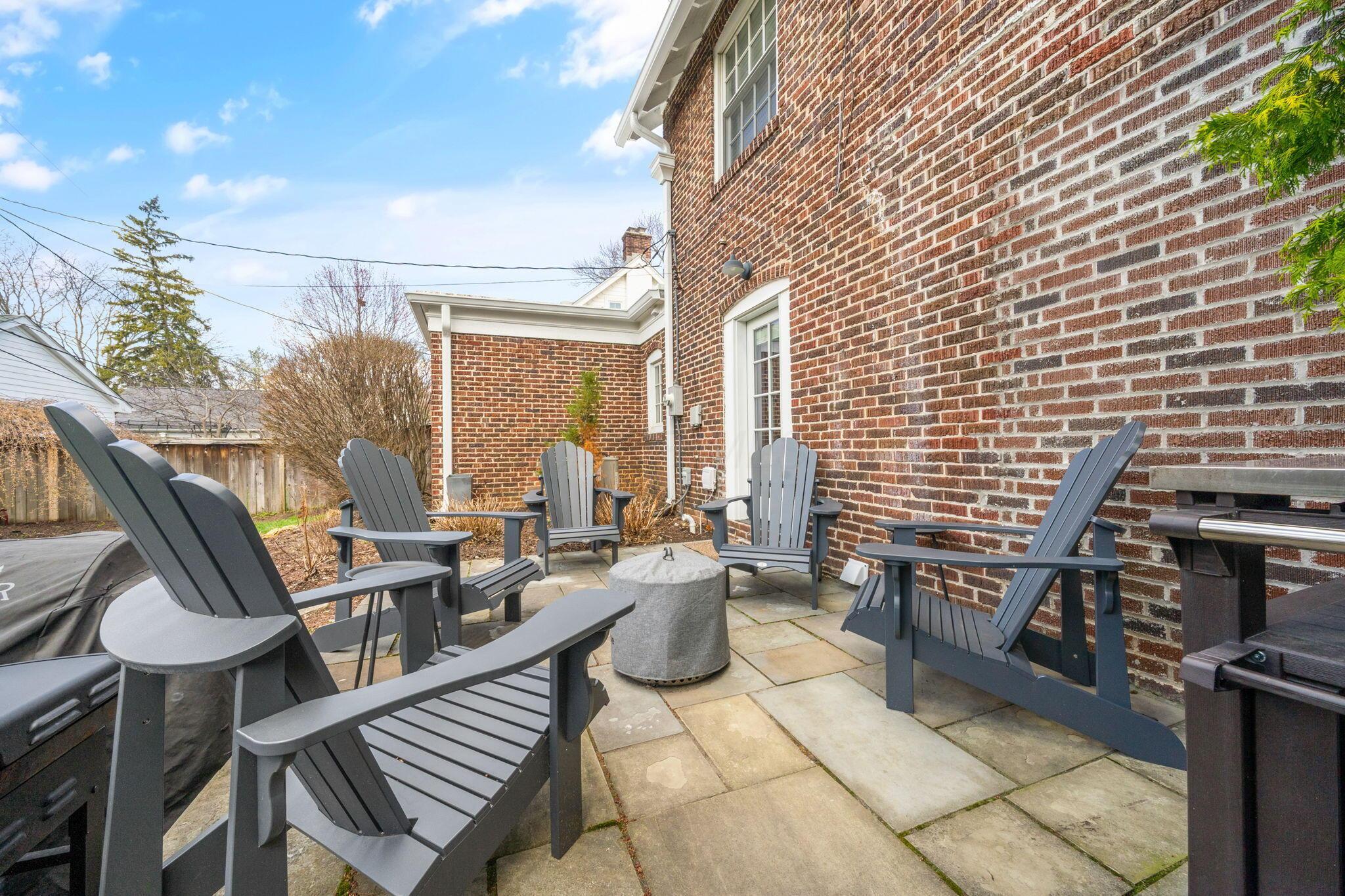 1951 Bedford Road