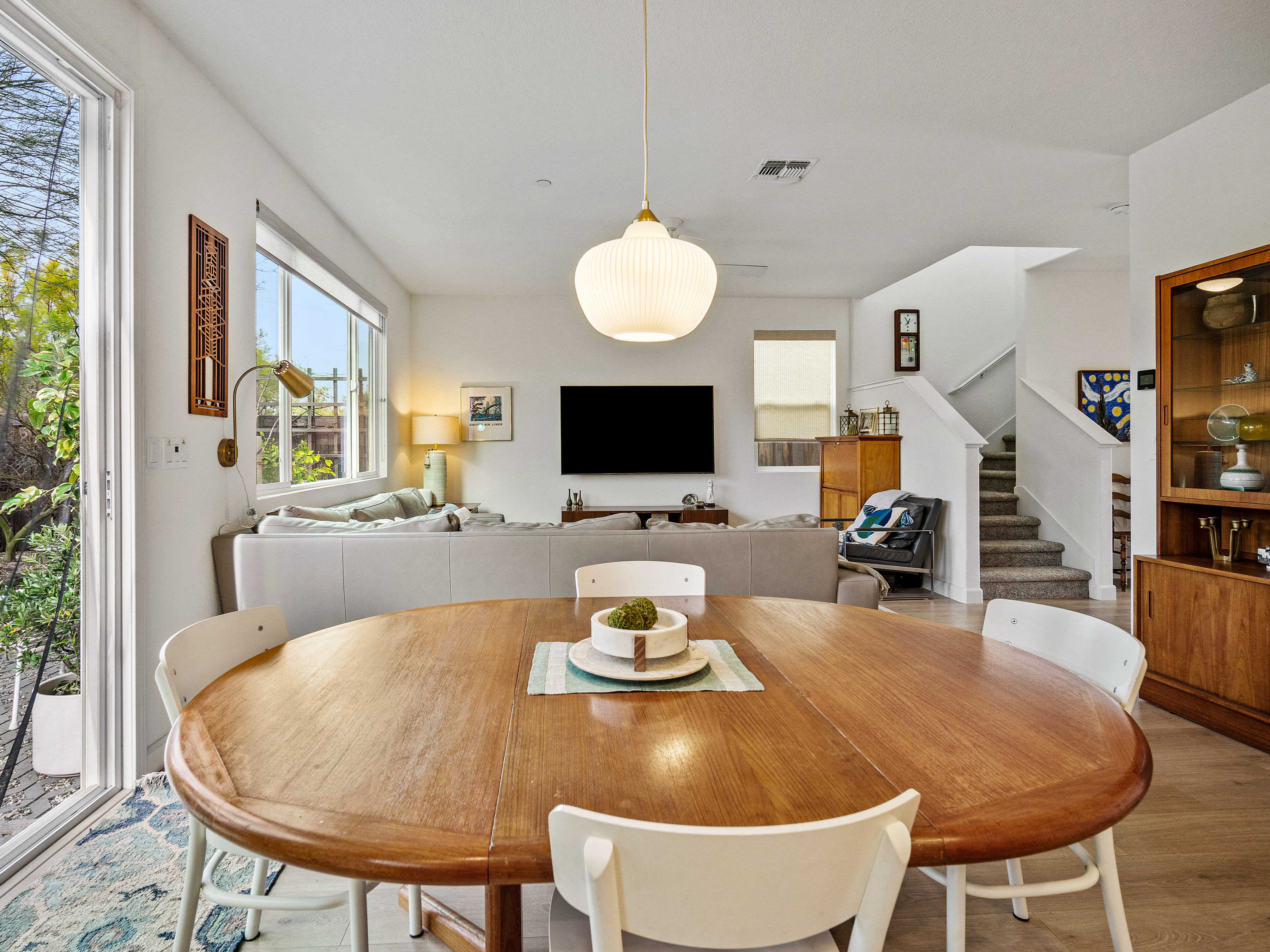 6128 Mehrten Circle 