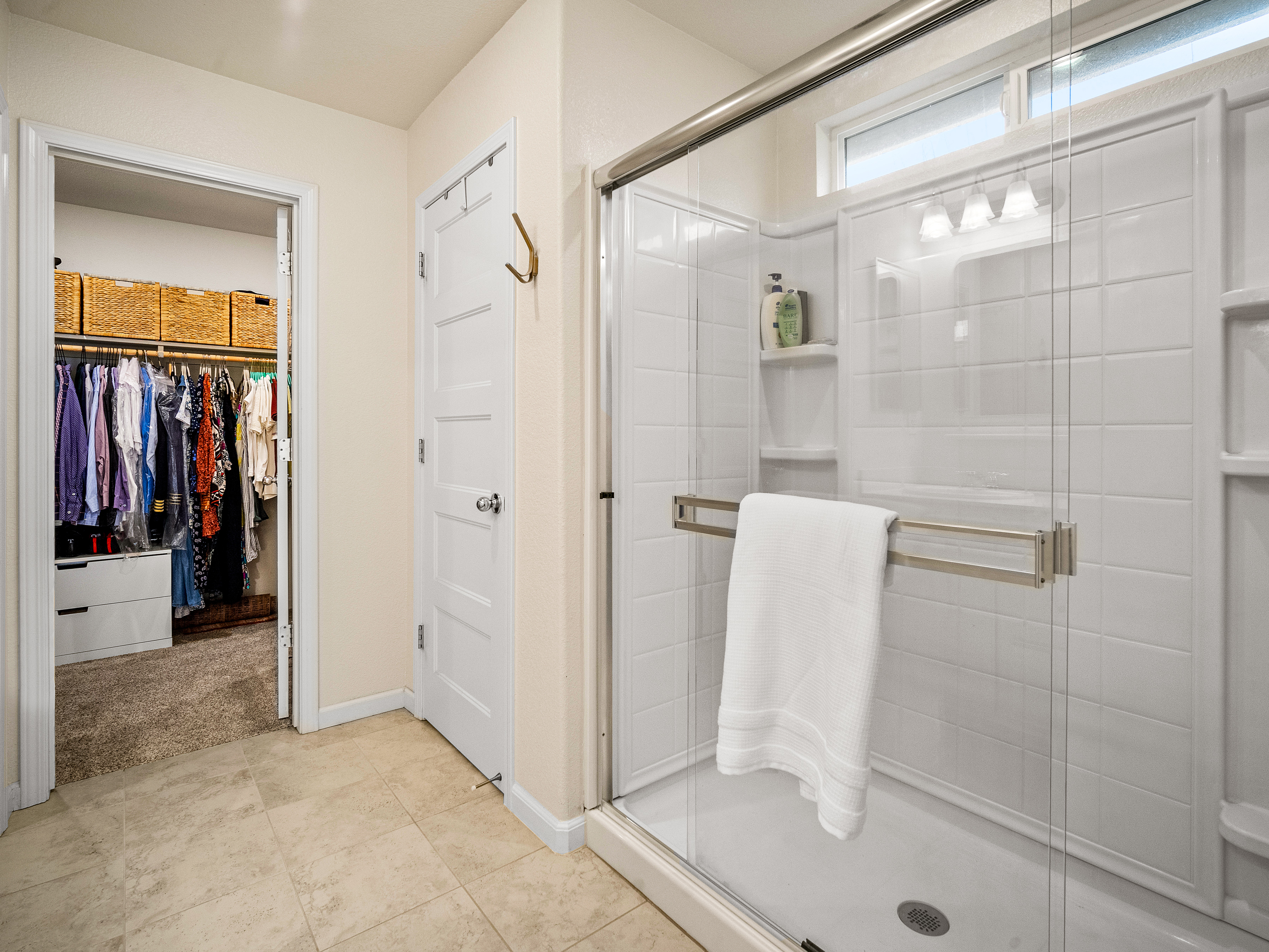 6128 Mehrten Circle 