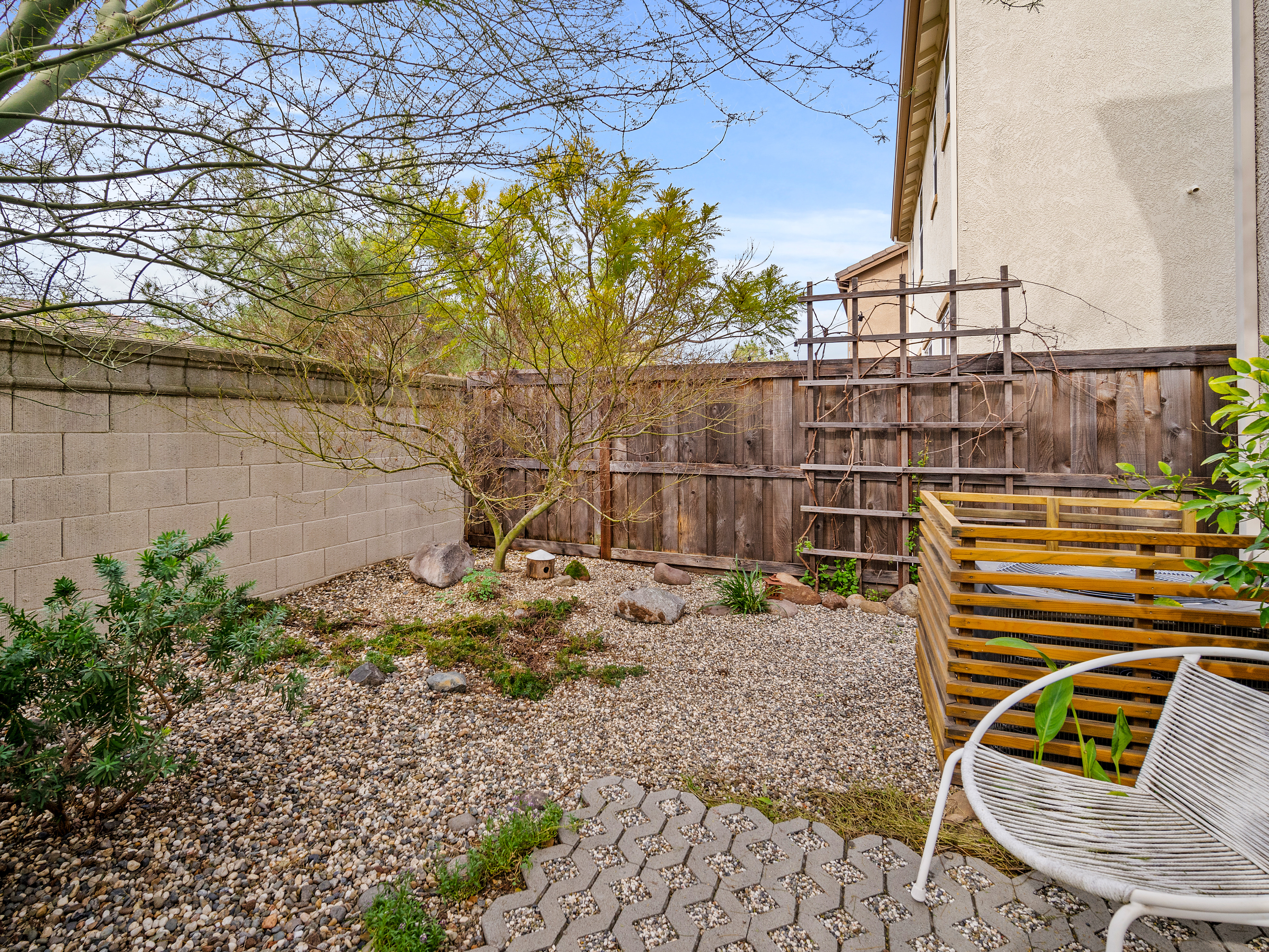6128 Mehrten Circle 